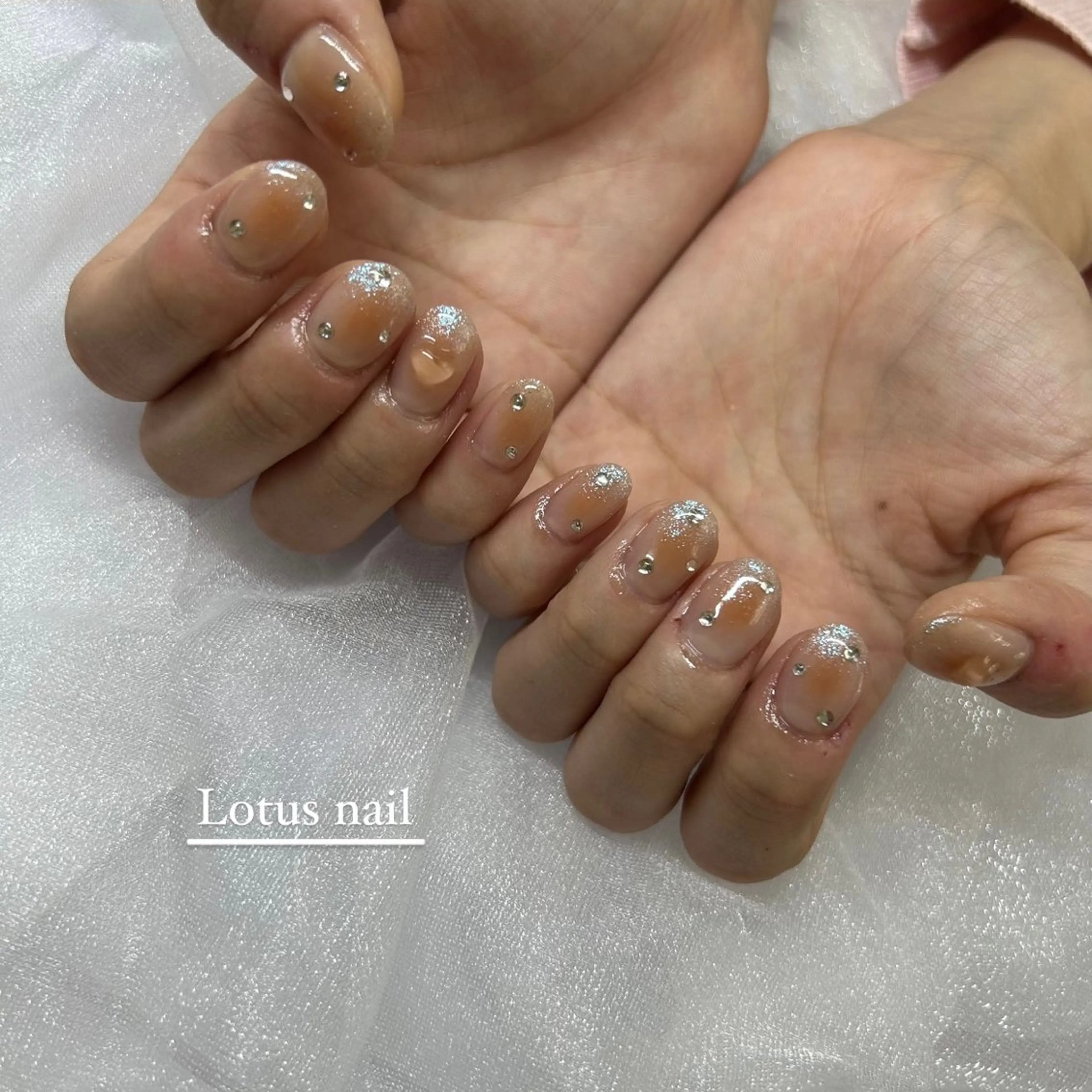ネイル ハンドネイル privatesalon  Lotusnail所属・Lotus nailのネイルデザイン