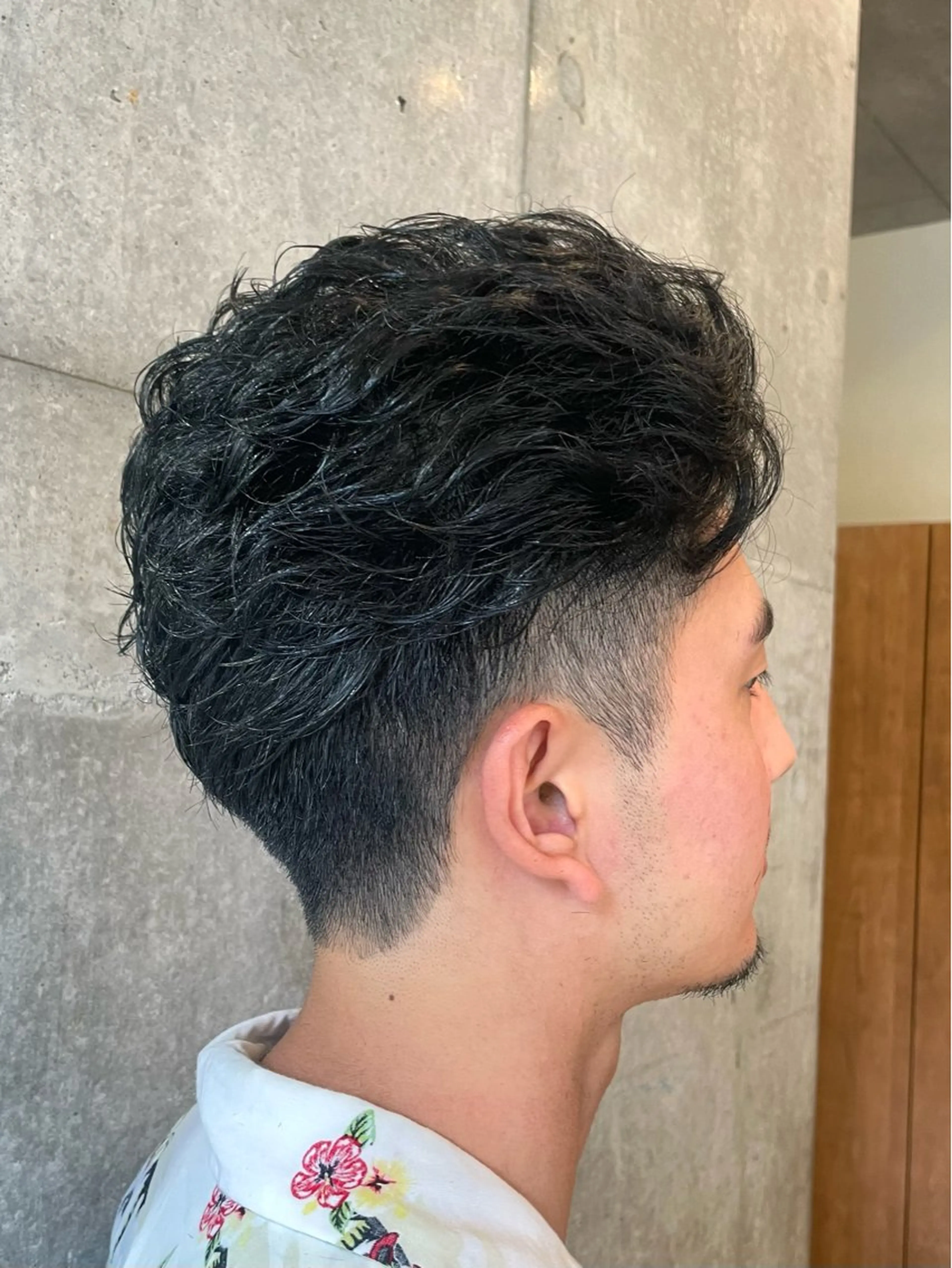 パーマ メンズ オールバック メンズパーマ 刈り上げ カット パーマ メンズスタイル / 宮澤蓮のヘアスタイル