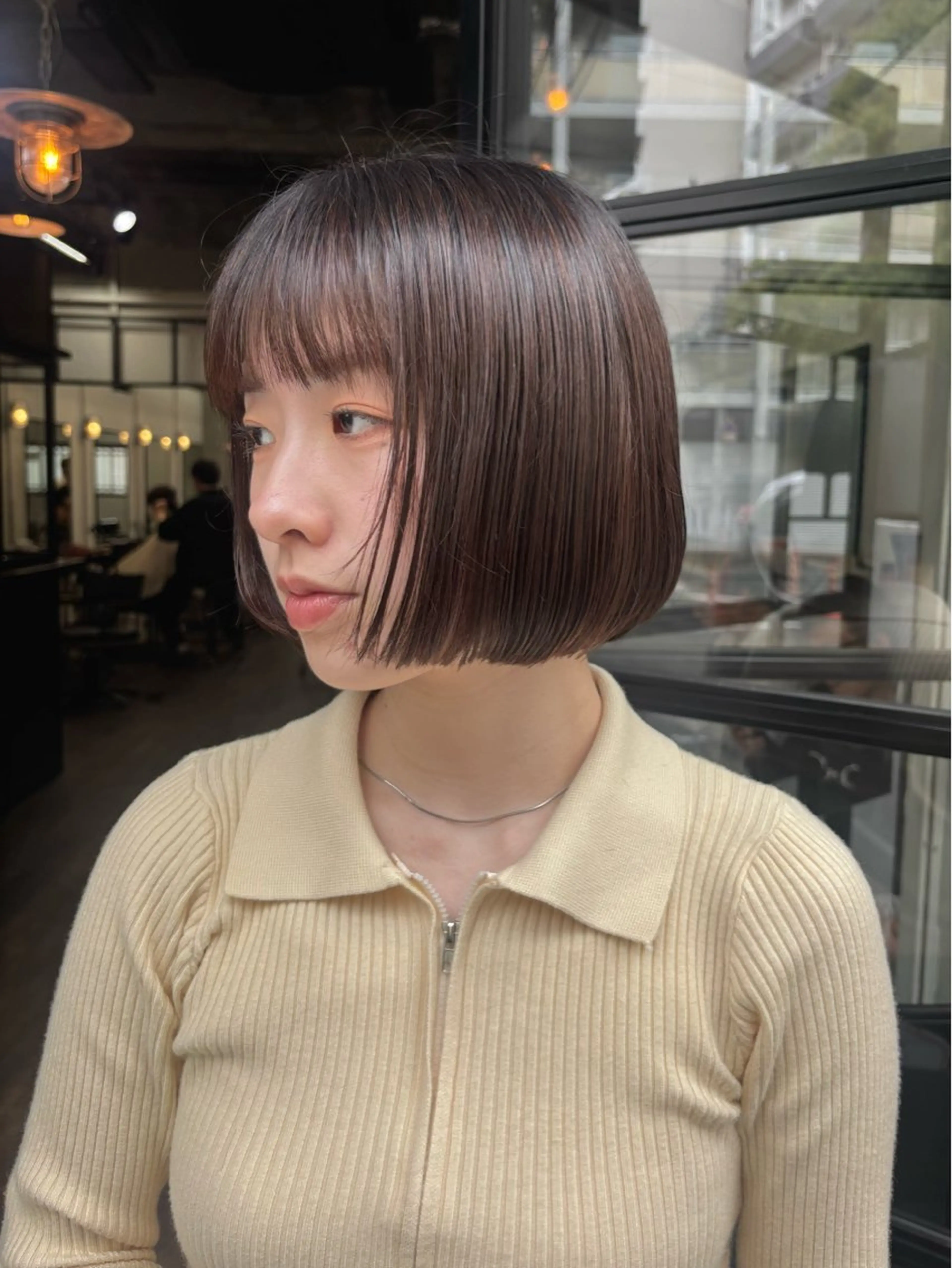 ショート カット ヘアカラー トリートメント 井本 早紀のヘアスタイル