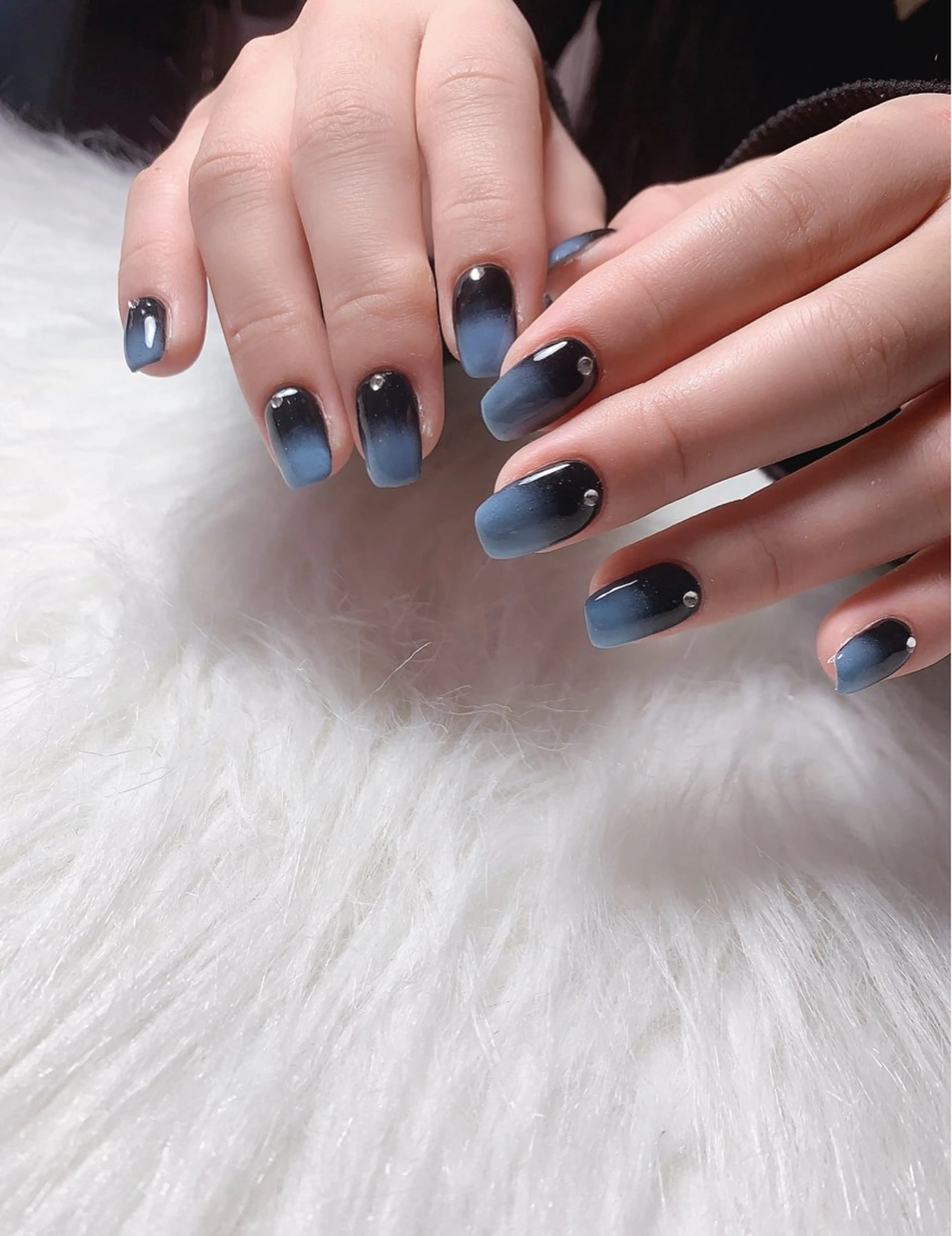 ネイル 💅E•U•B NAIL🌹所属・横浜市中区曙町 ネイルE·U·Bのネイルデザイン