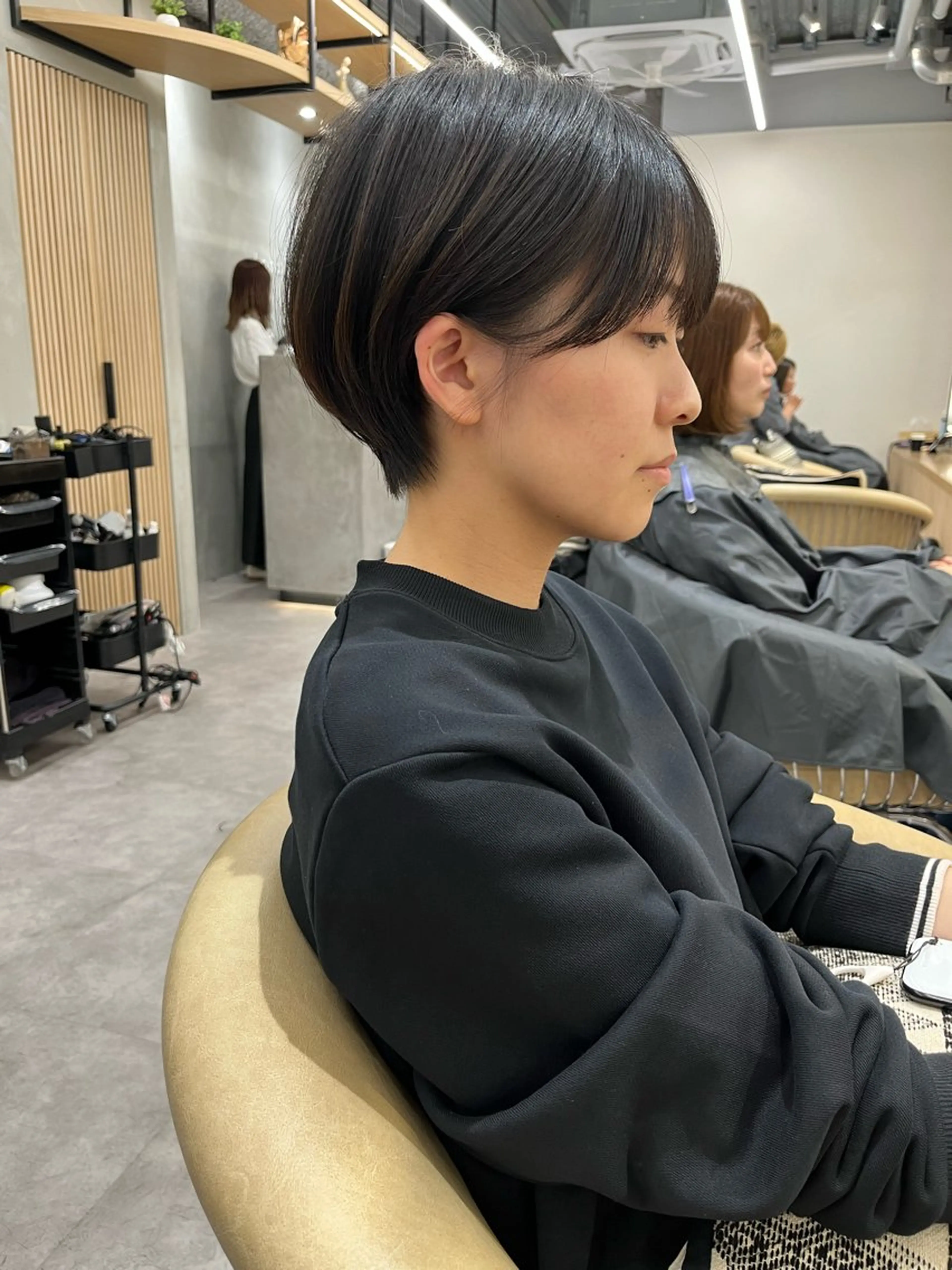ショート ショートボブ ボブ ショートヘア ささき すずねのヘアスタイル