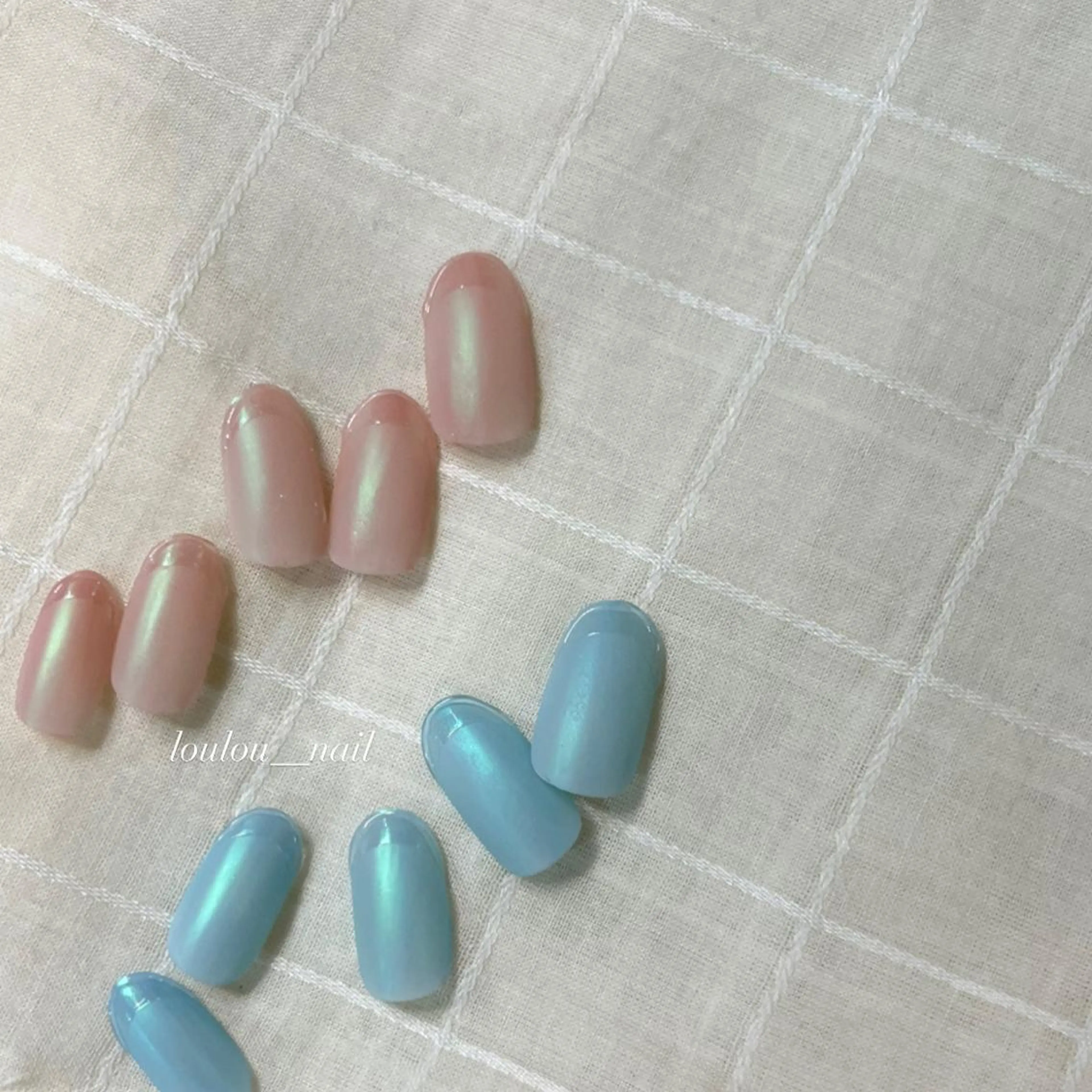 ネイル オーロラネイル マットネイル ハンドネイル ハンドケア loulou _nail所属・葛西 知佳のネイルデザイン