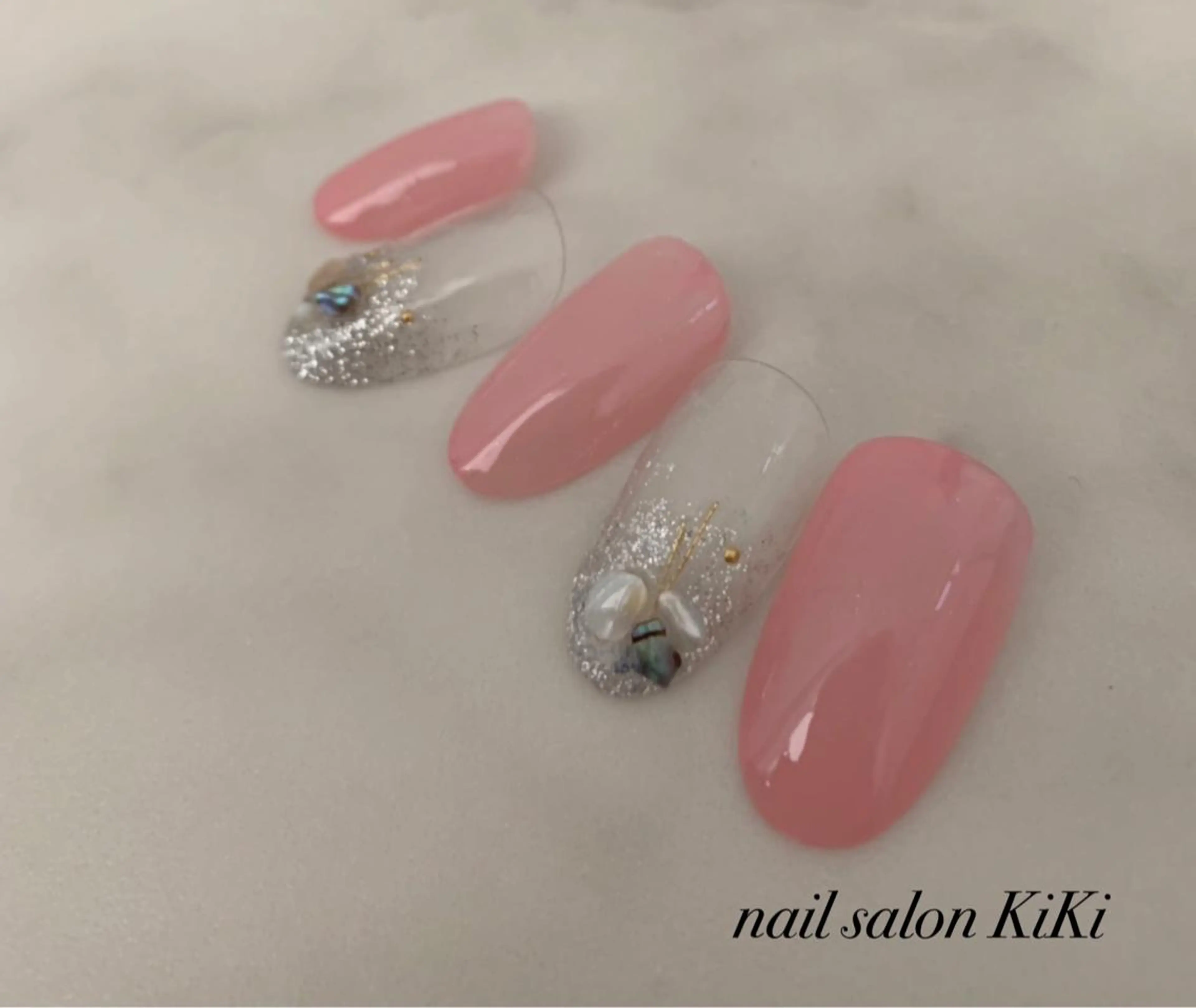 ネイル K. KiKiのネイルデザイン