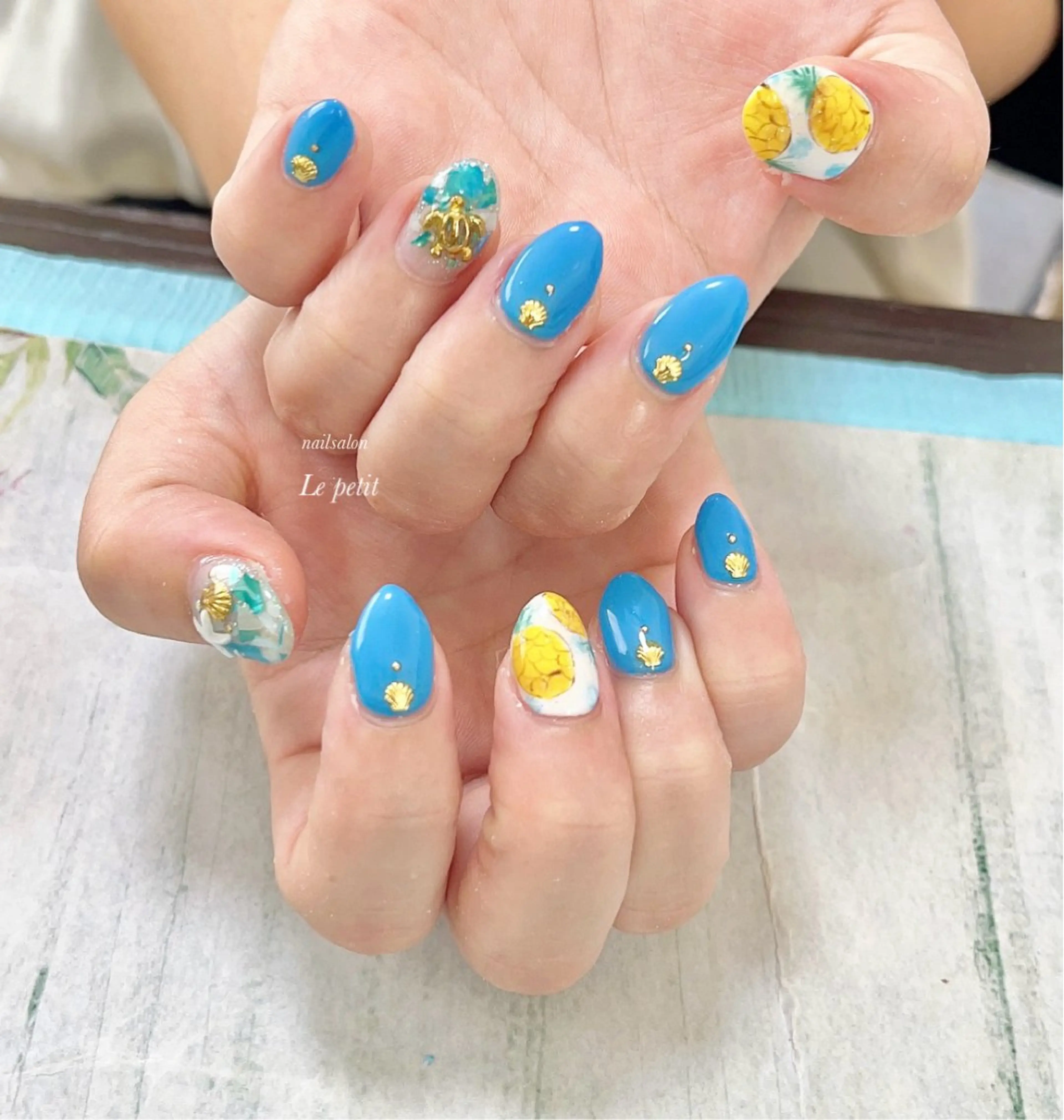 ネイル 石野 広佳のネイルデザイン