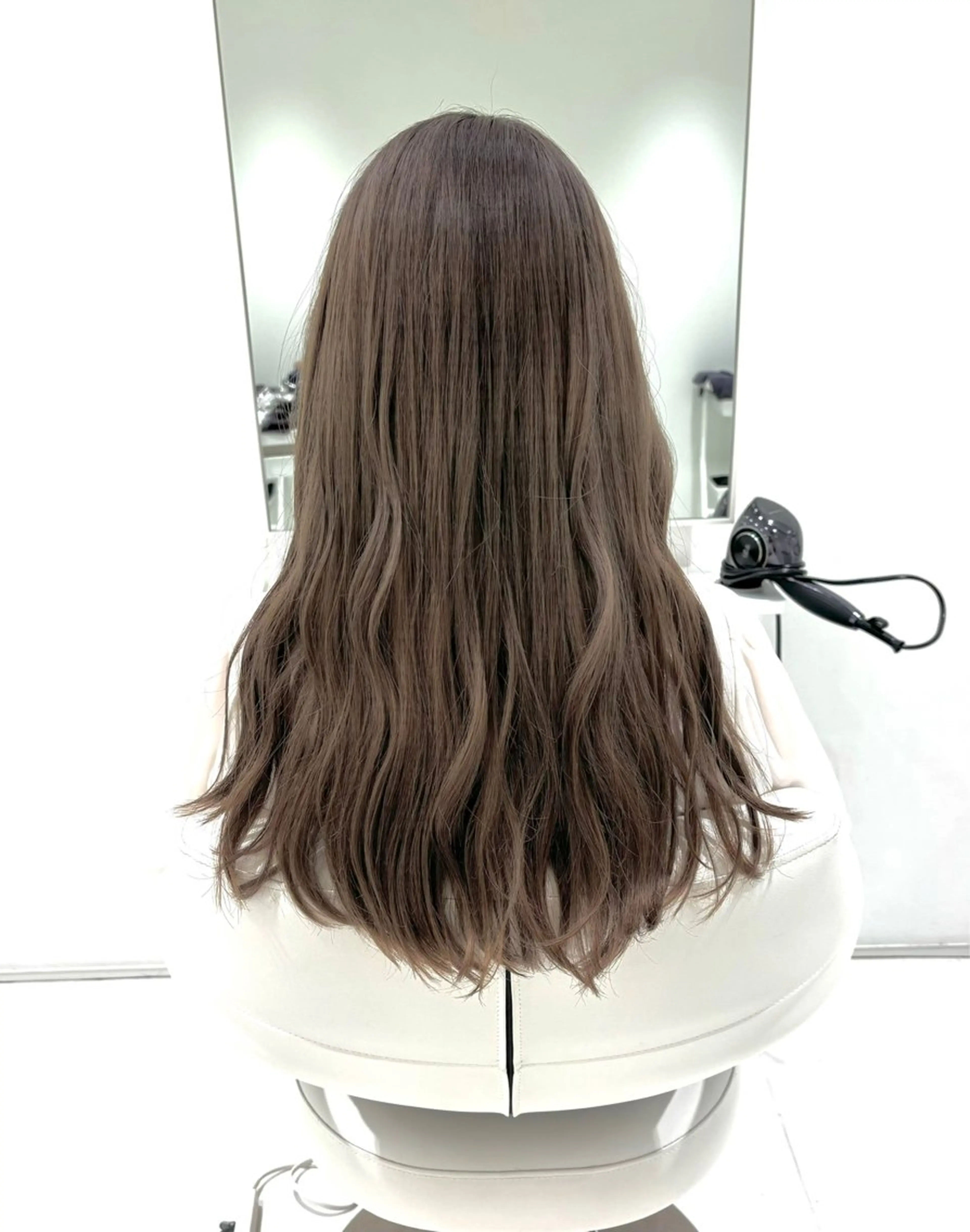 ロング カラー ベージュカラー ミルクティーベージュ uru 【ウル】所属・カットモデル大募集 ♡Manamiのヘアスタイル