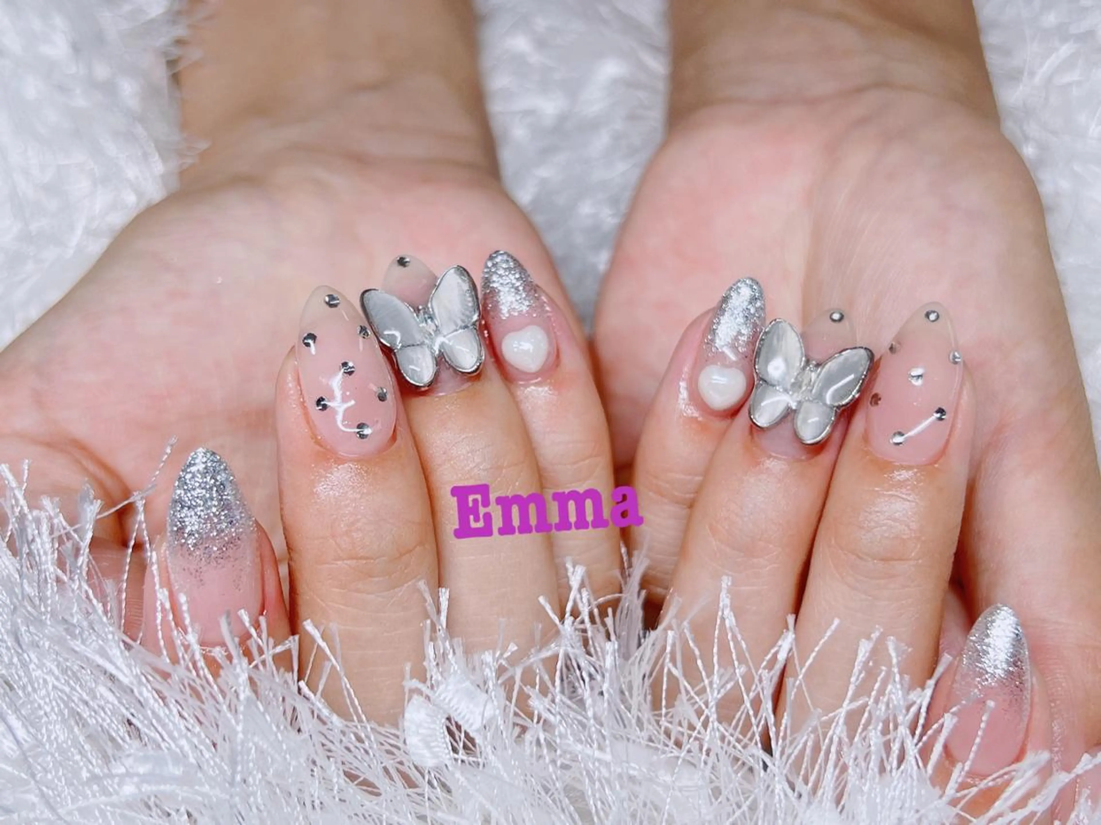 ネイル She   Nail所属・ISA_ BELLAのネイルデザイン