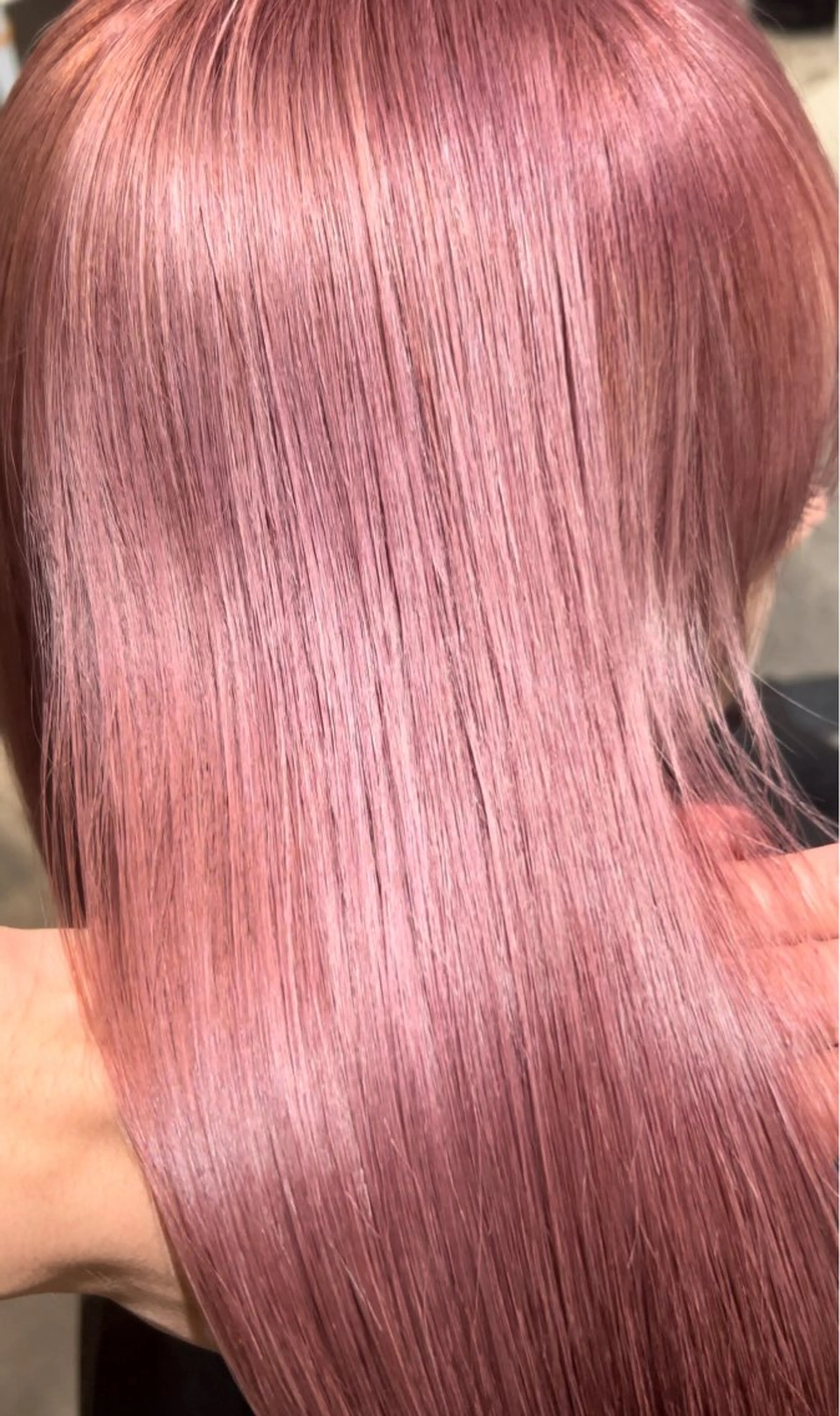 カラー ブリーチ ケアブリーチ 二宮 陽太のヘアスタイル