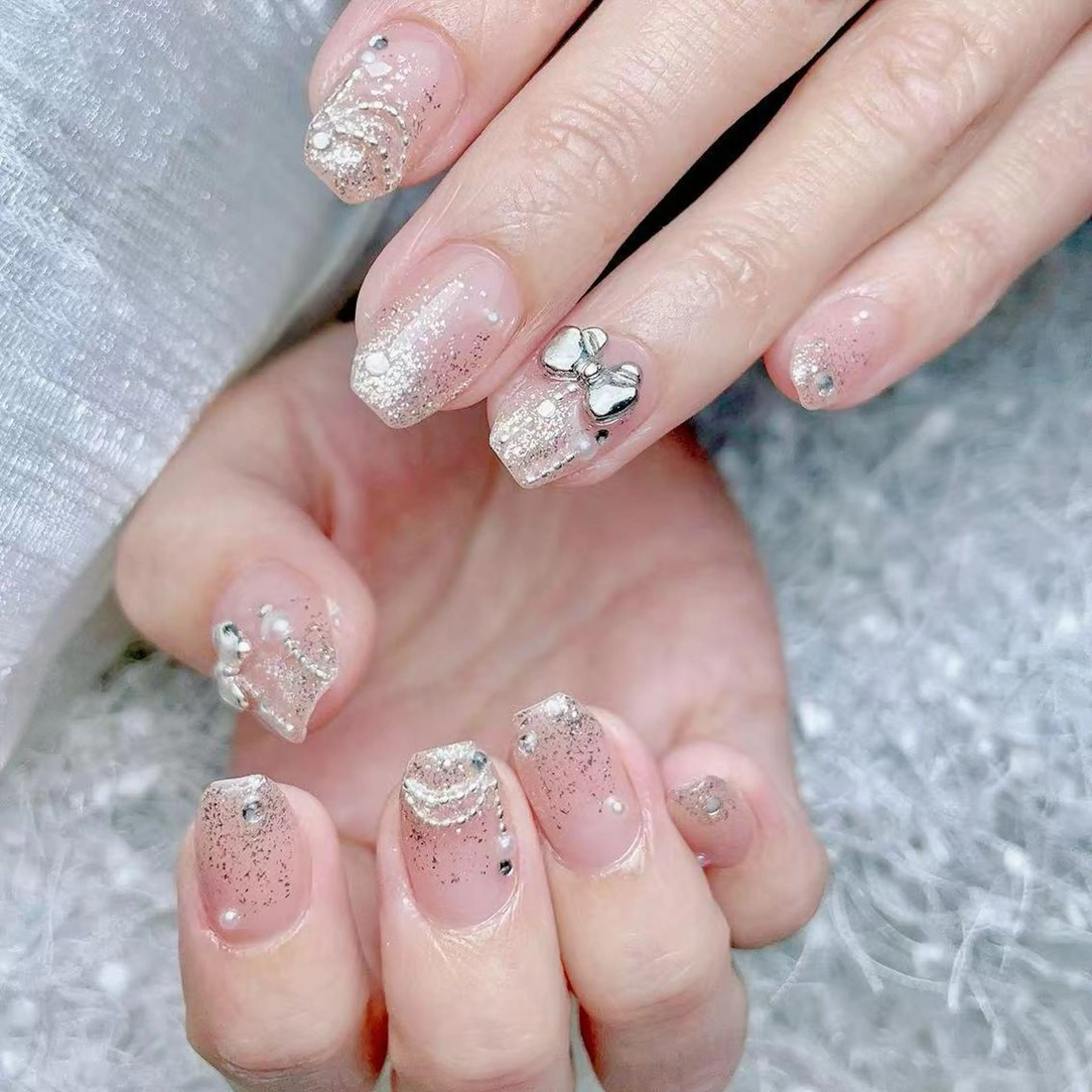 ネイル アートネイル オーロラネイル チークネイル 成人式 長さ出し ナユキNA.YUKI 渋谷店のネイルデザイン