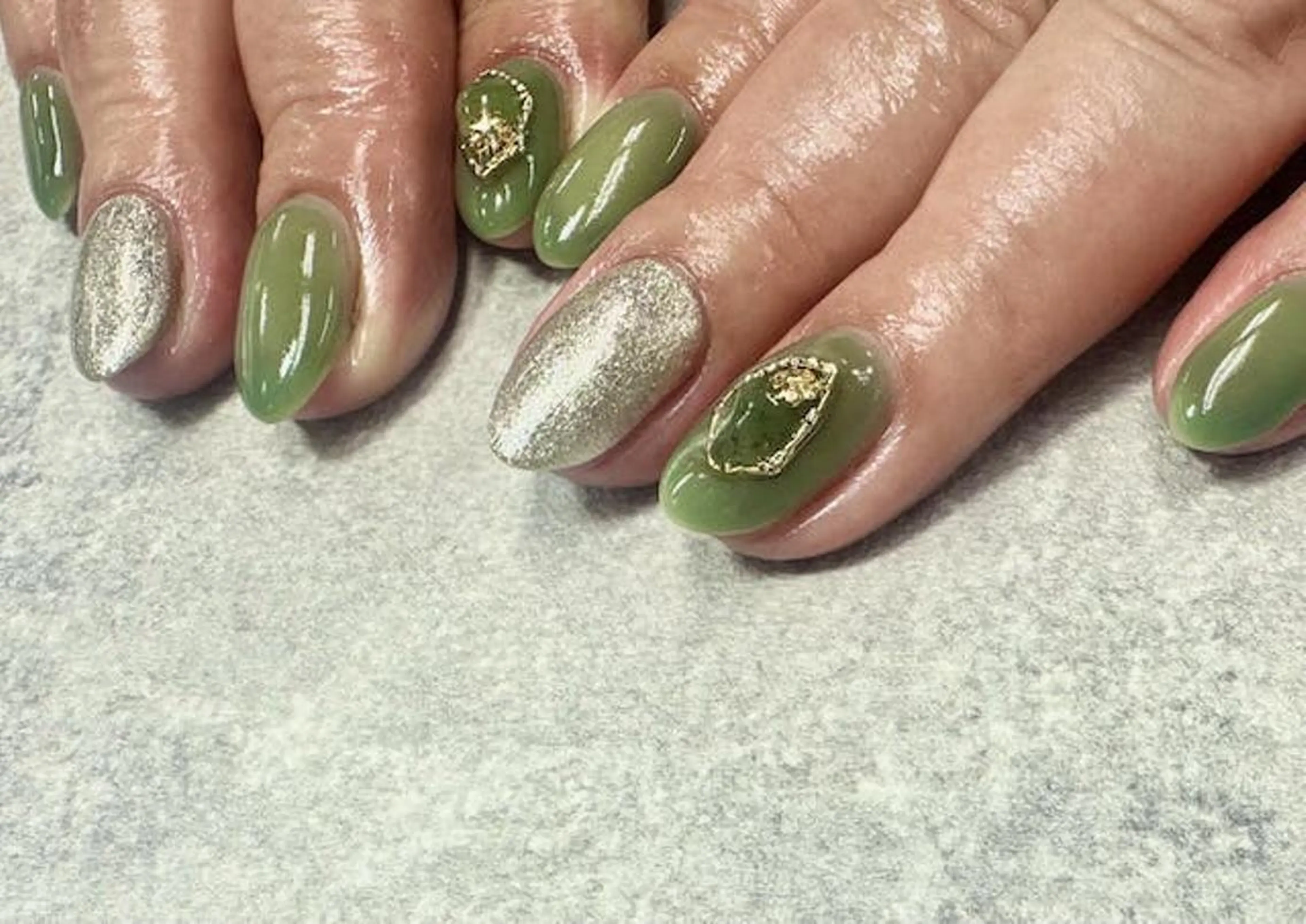 ネイル フットネイル フレンチネイル ジェルネイル ガラスフレンチ グラデーション ハンドネイル ハンドケア FASTNAIL PLUS 新宿店のネイルデザイン