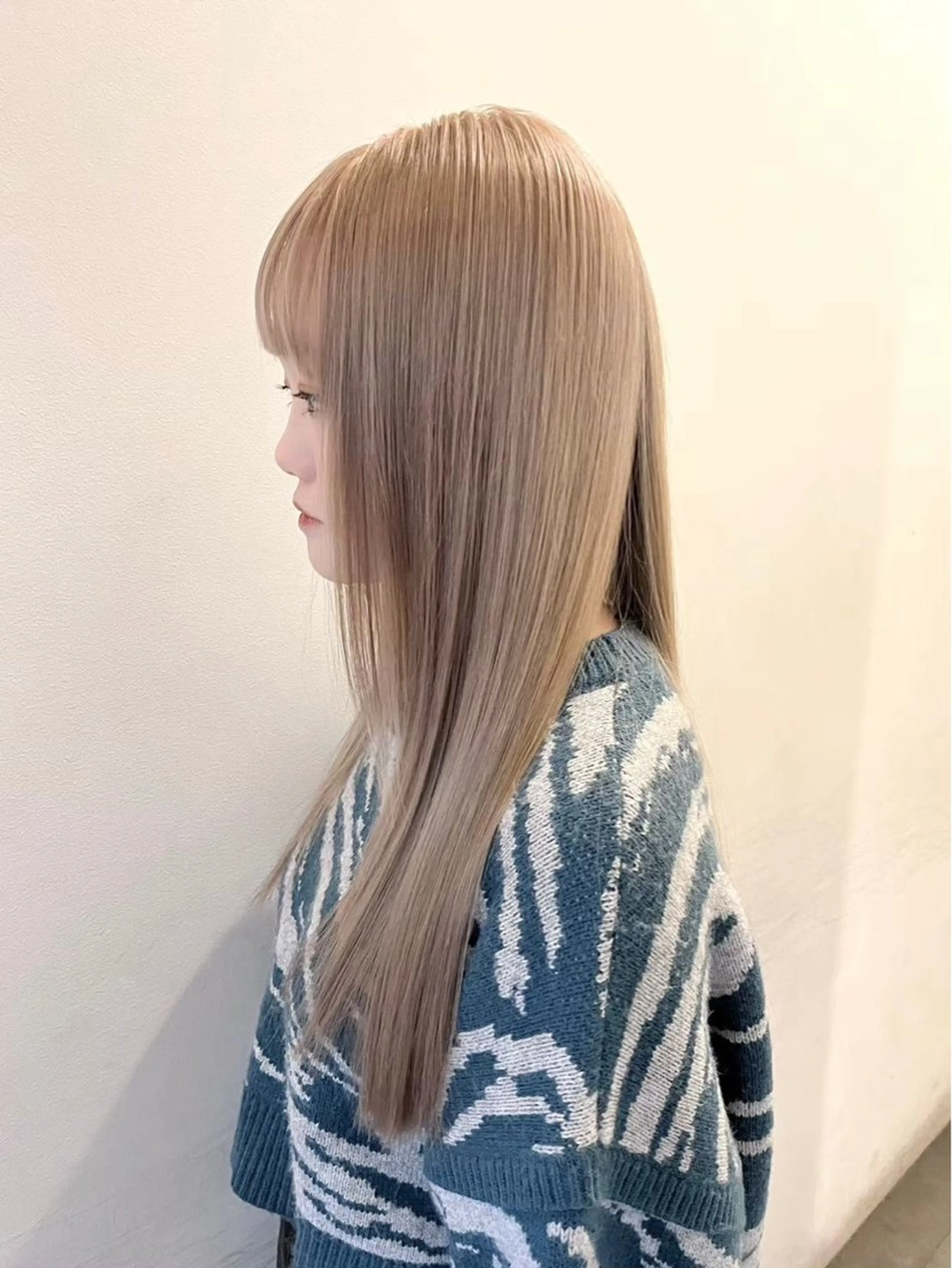 ロング hana /渋谷/ブリーチのヘアスタイル