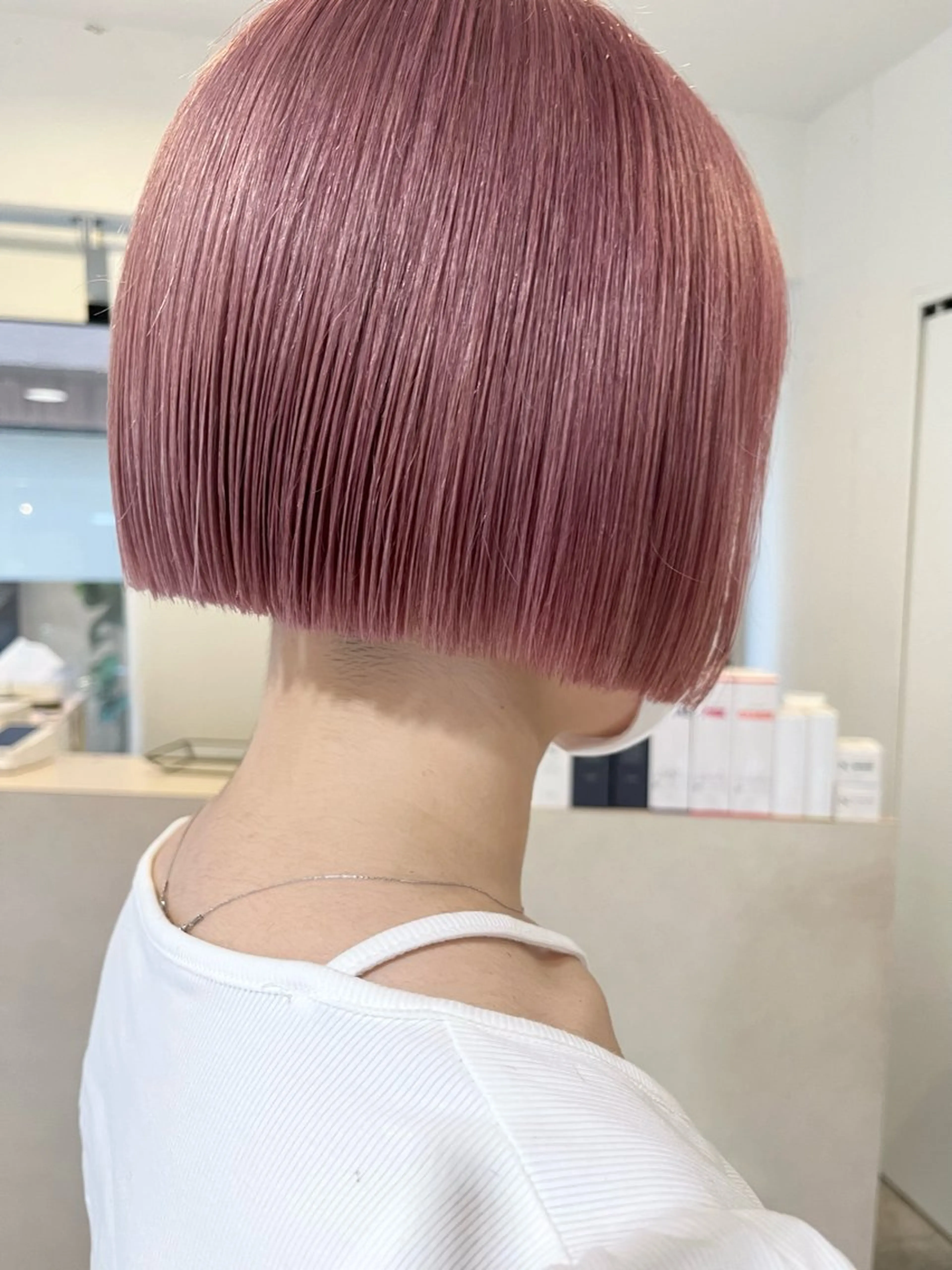 ショート カラー ベージュカラー ブリーチ ピンクカラー ピンクベージュ トリートメント 💗モテ髪 ハイトーンあや💗のヘアスタイル