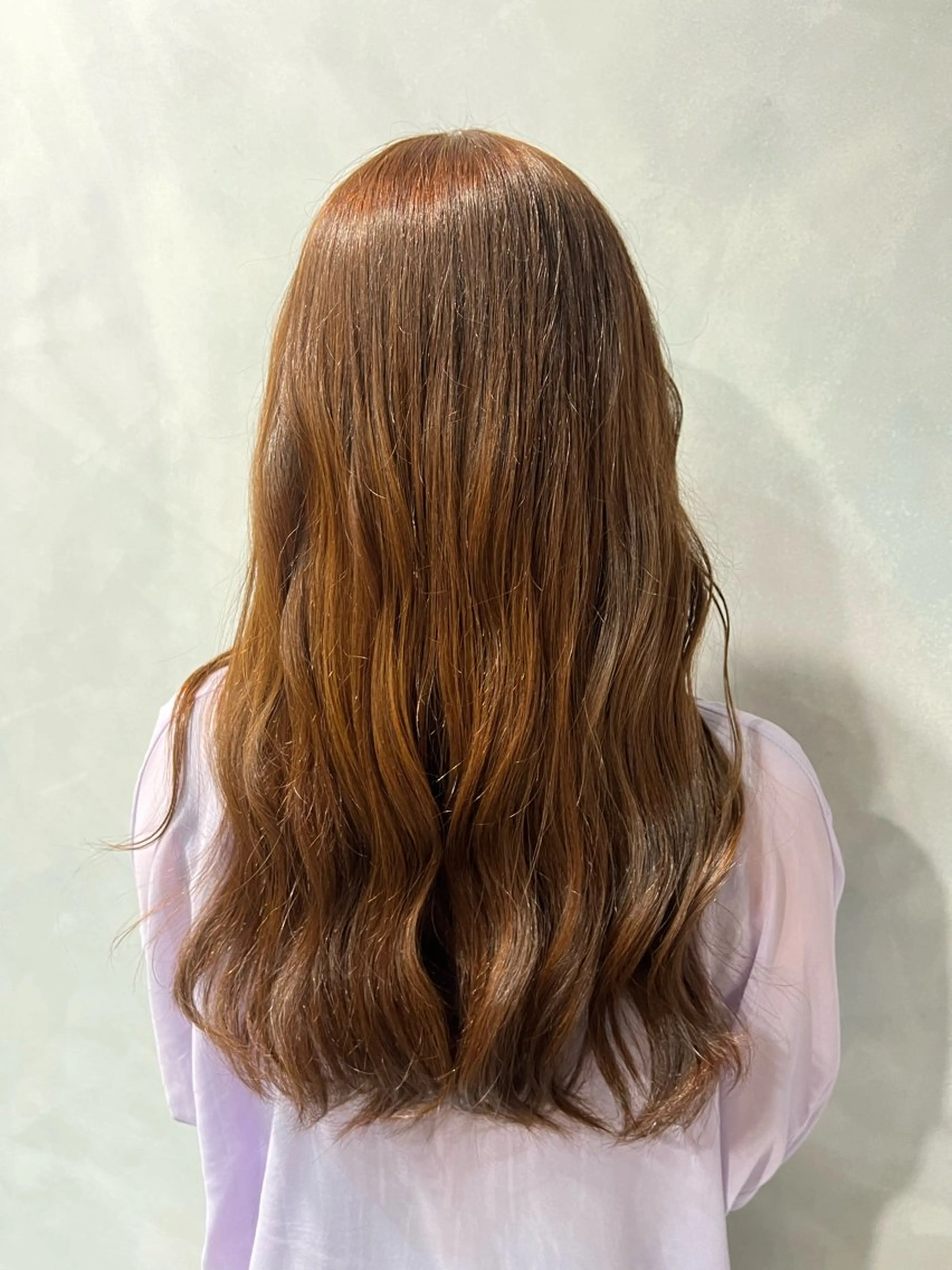 ロング カラー ブラウンカラー オレンジ 西川 来夏のヘアスタイル