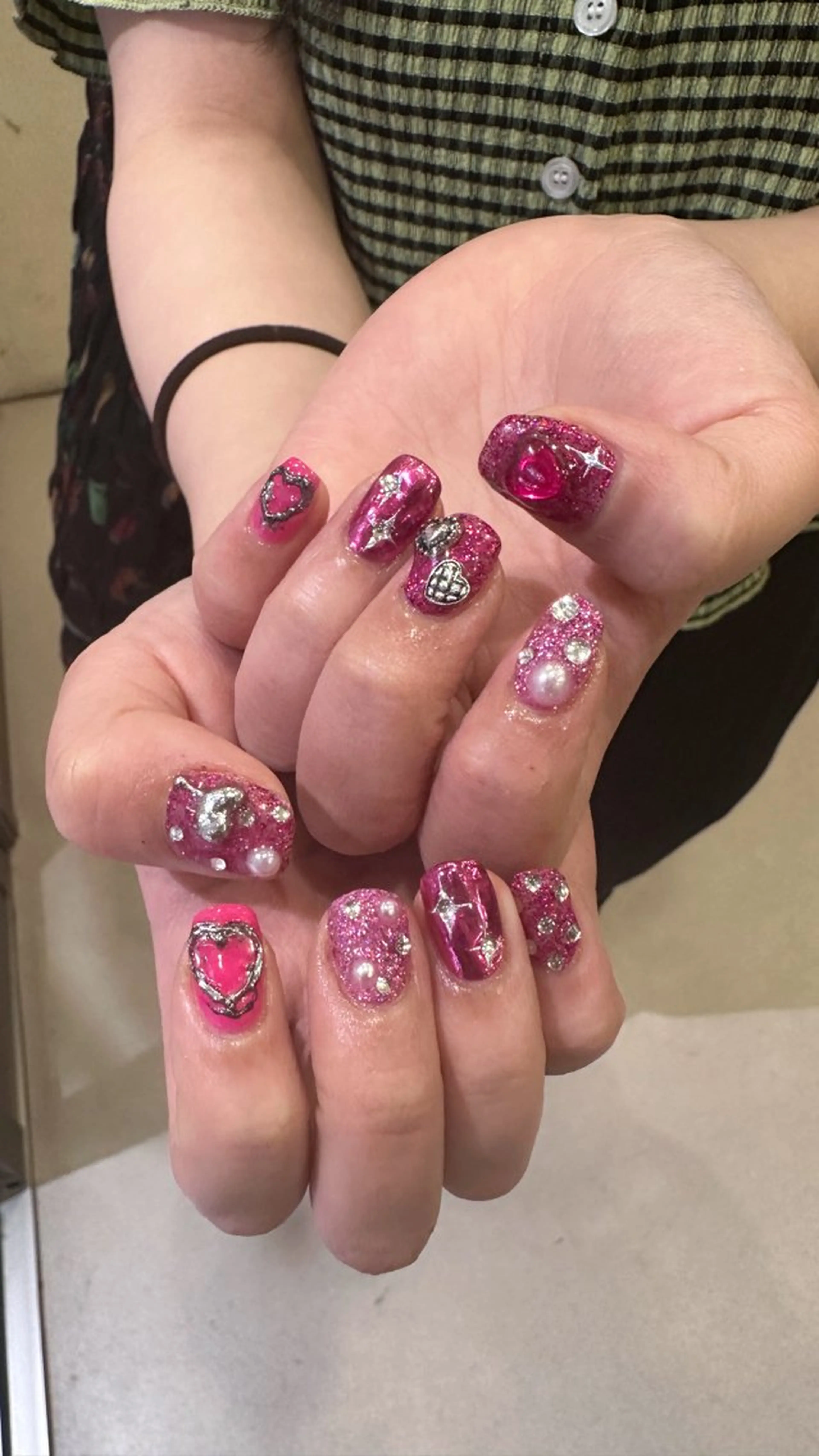 ネイル ハンドネイル 👽個性派ネイル🎀 komachiのネイルデザイン