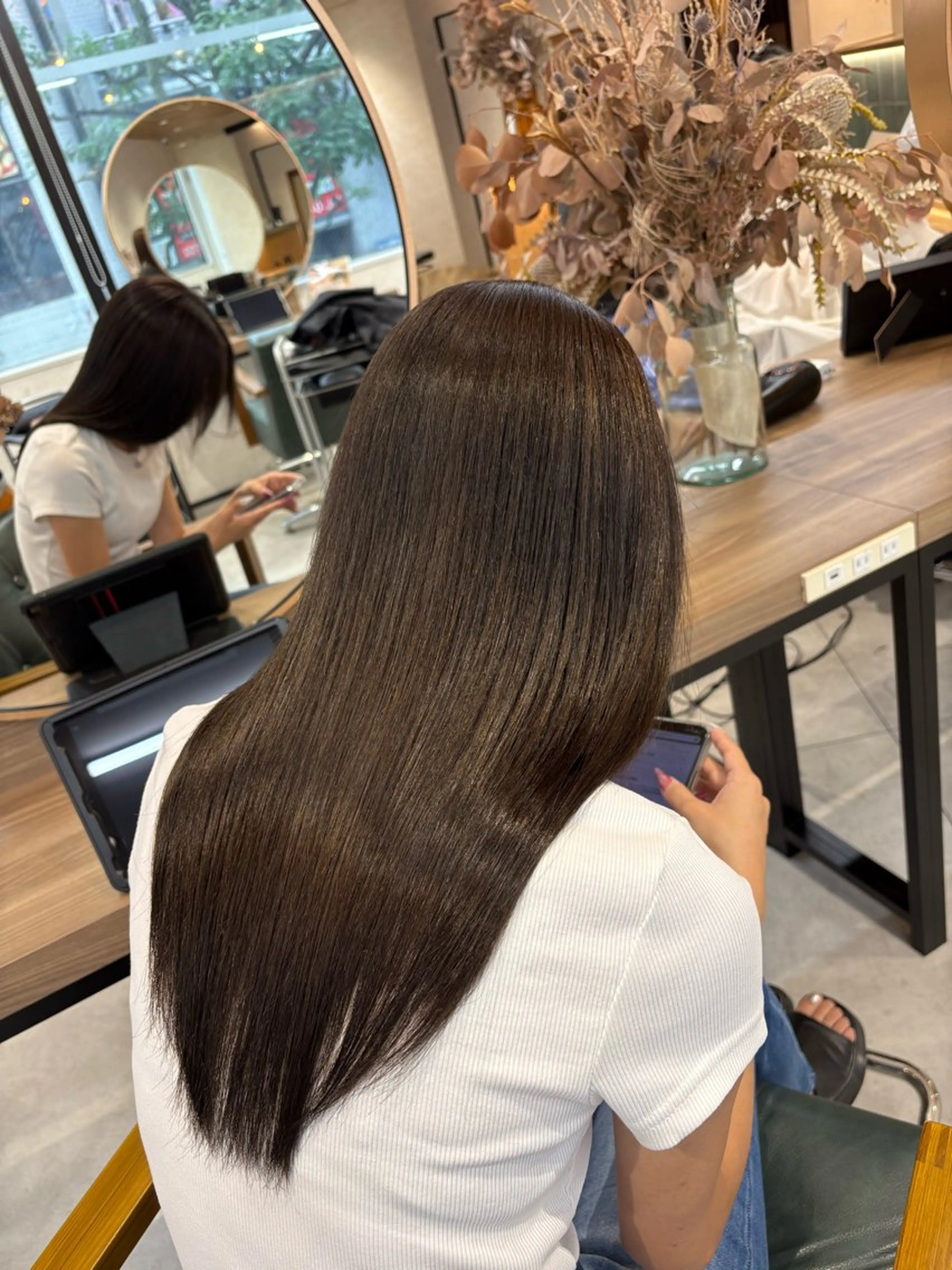 ロング 🧸艶ブリーチ/深み カラー🌺Noa🌺のヘアスタイル