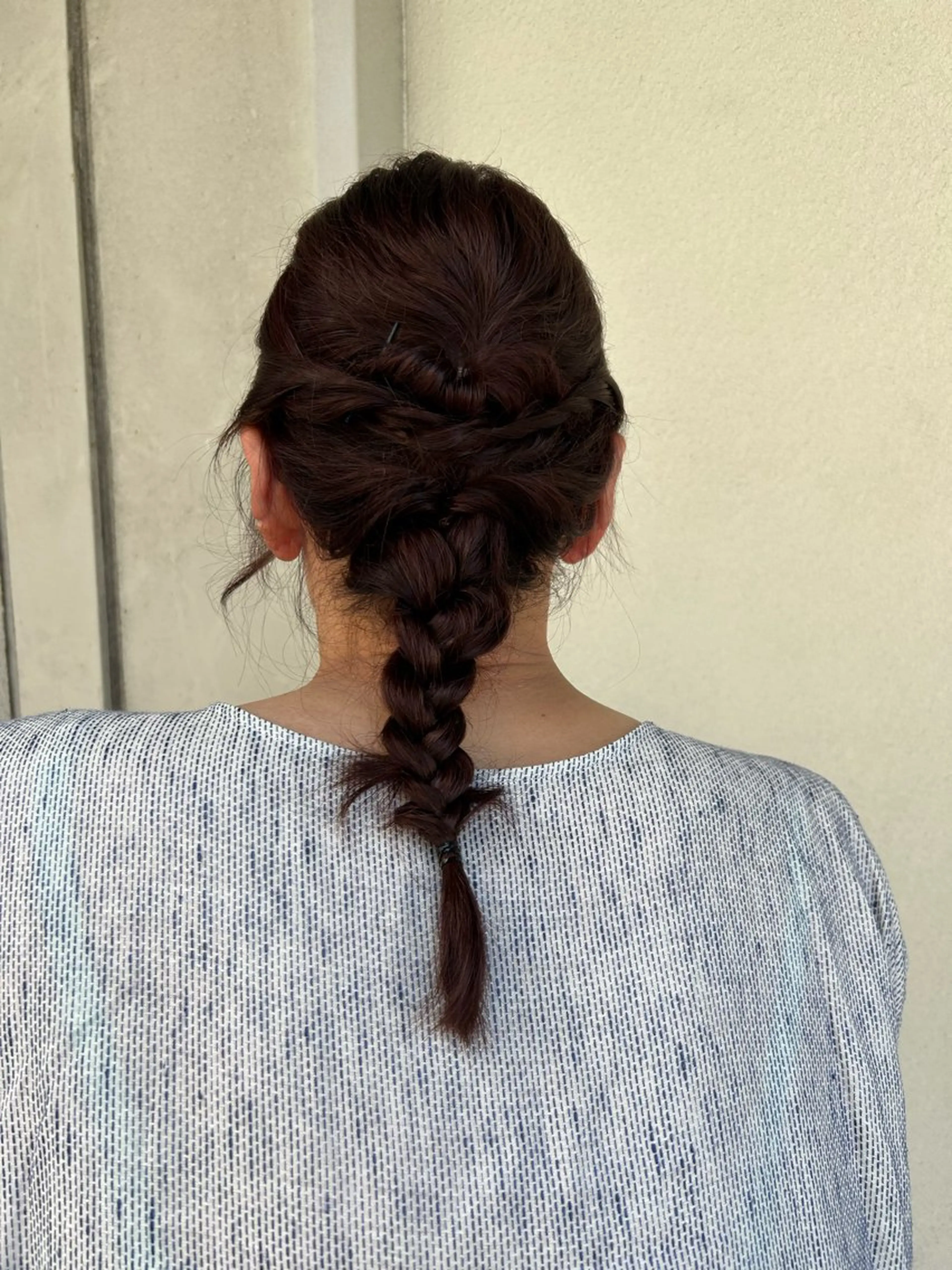 ヘアセット ブルー所属・岩野 有紗のヘアスタイル