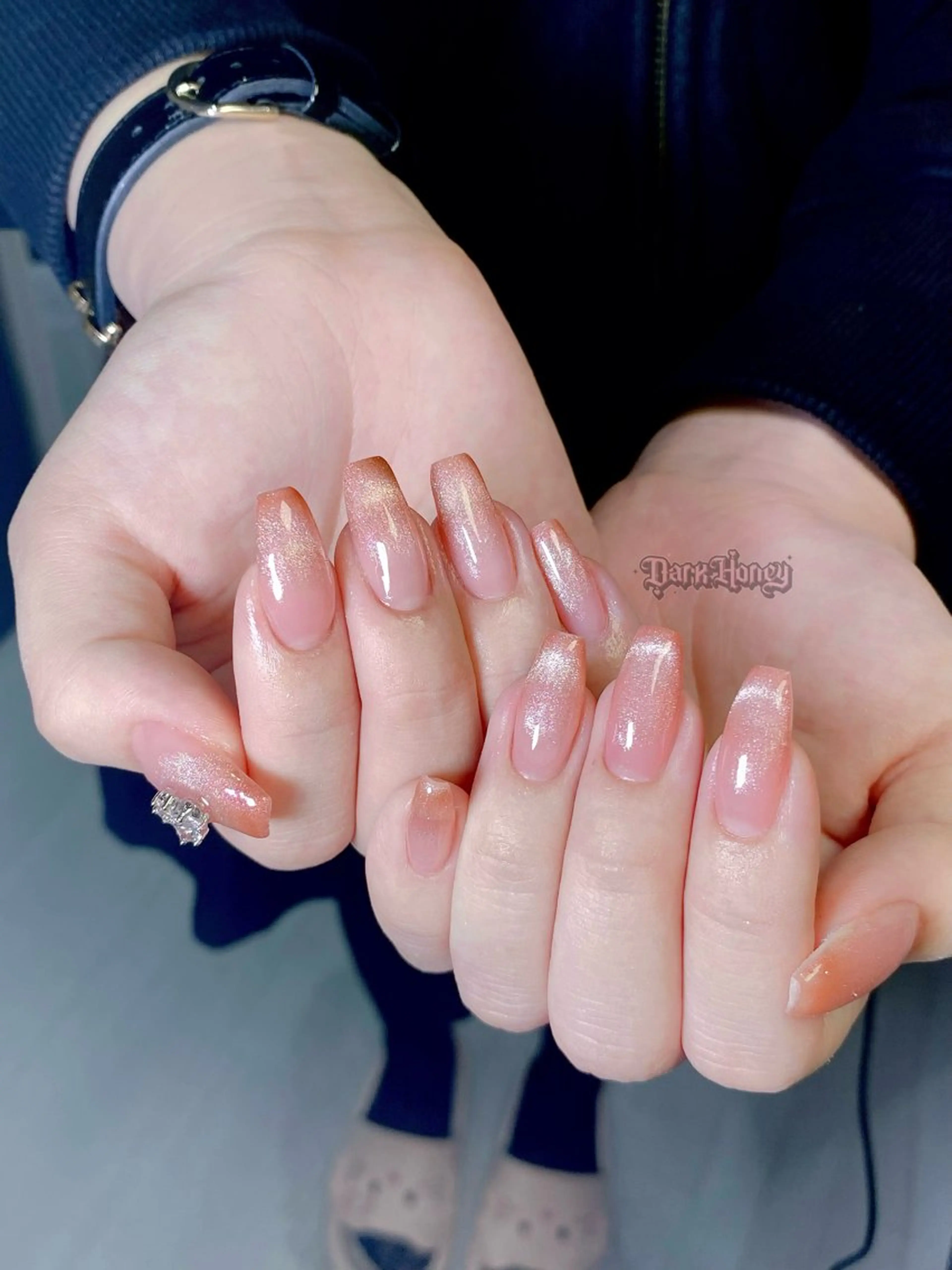 ネイル ハンドネイル Dark honey スカルプ専門原宿店のネイルデザイン