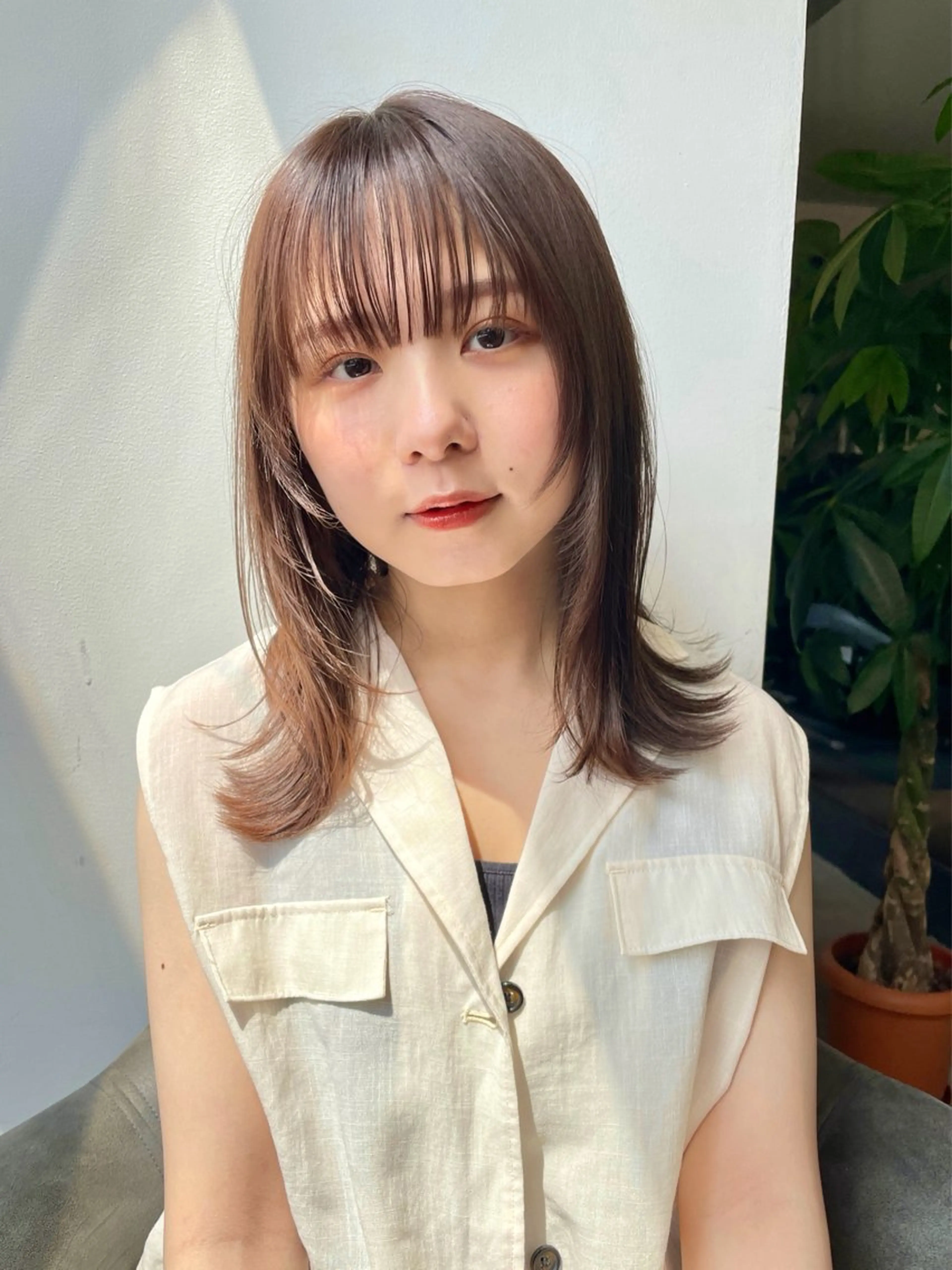 ミディアム カラー カット ヘアカラー トリートメント 艶カラー/レイヤー カット✂️近澤瑠以のヘアスタイル