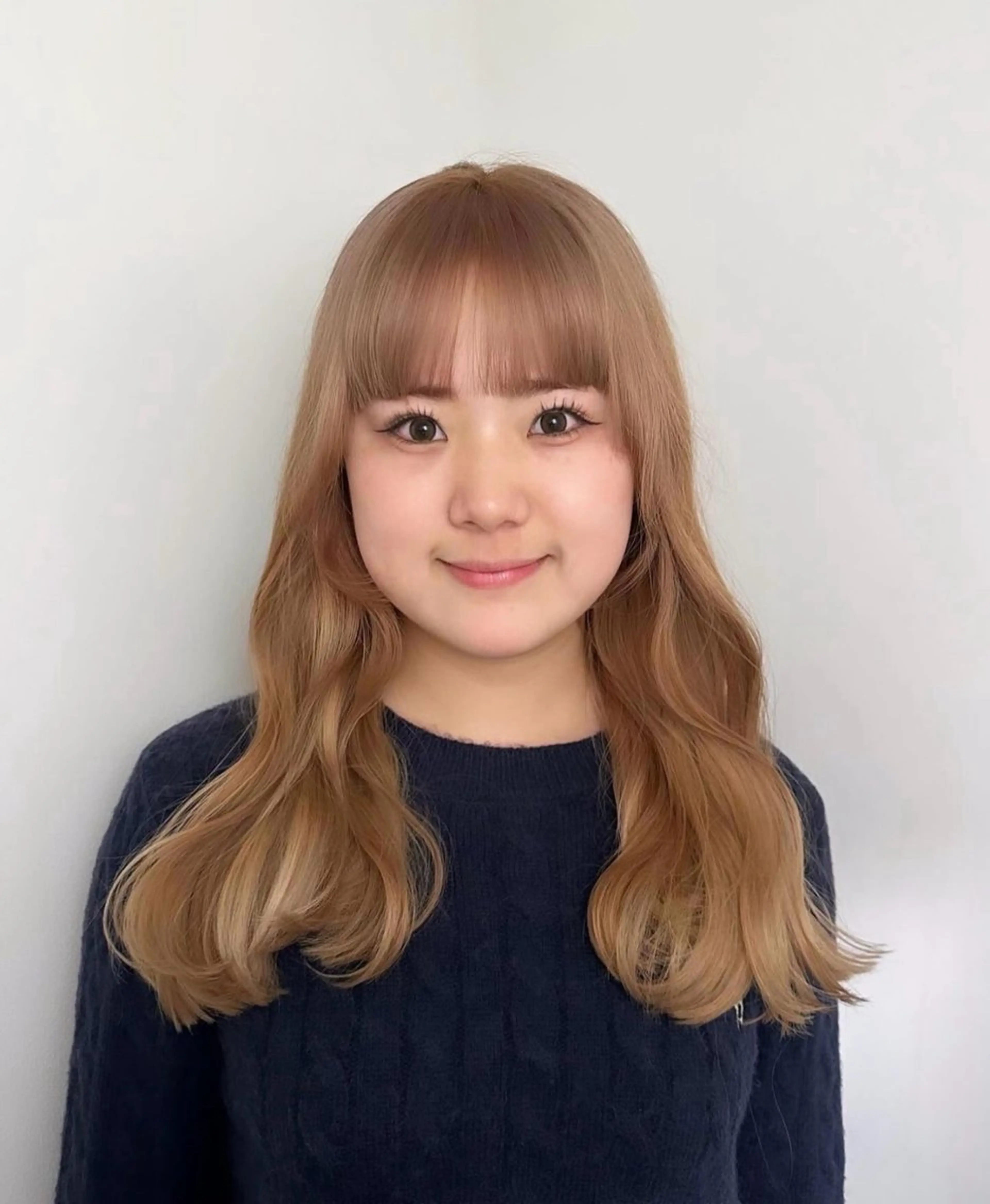 ロング カット ヘアカラー トリートメント Hana ハイトーン🕯🩰のヘアスタイル
