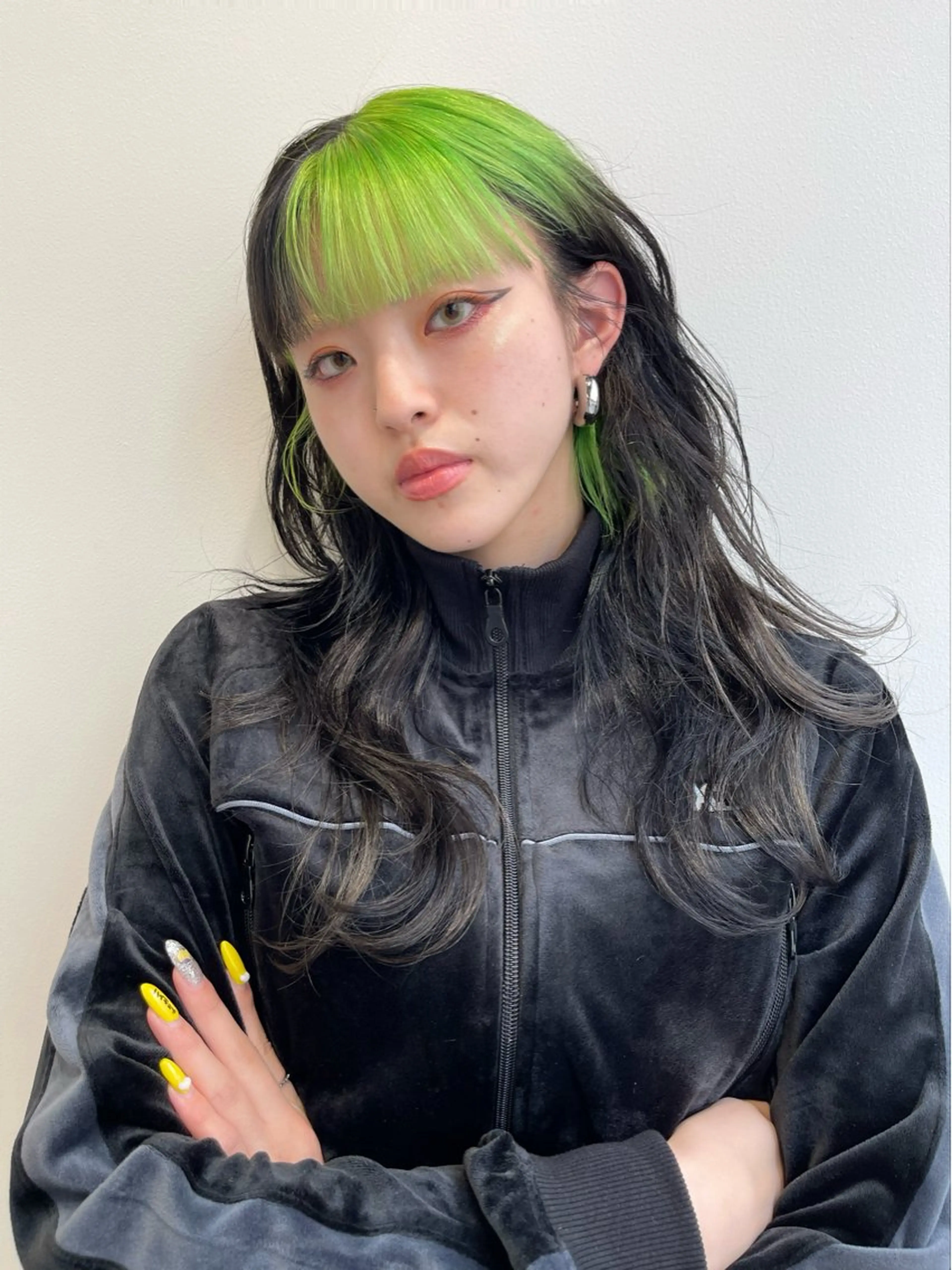 ロング カラー ブリーチ ケアブリーチ デザインカラー ダブルカラー イヤリングカラー ヘアカラー トリートメント 宮崎　達也 ブリーチ／レイヤーのヘアスタイル