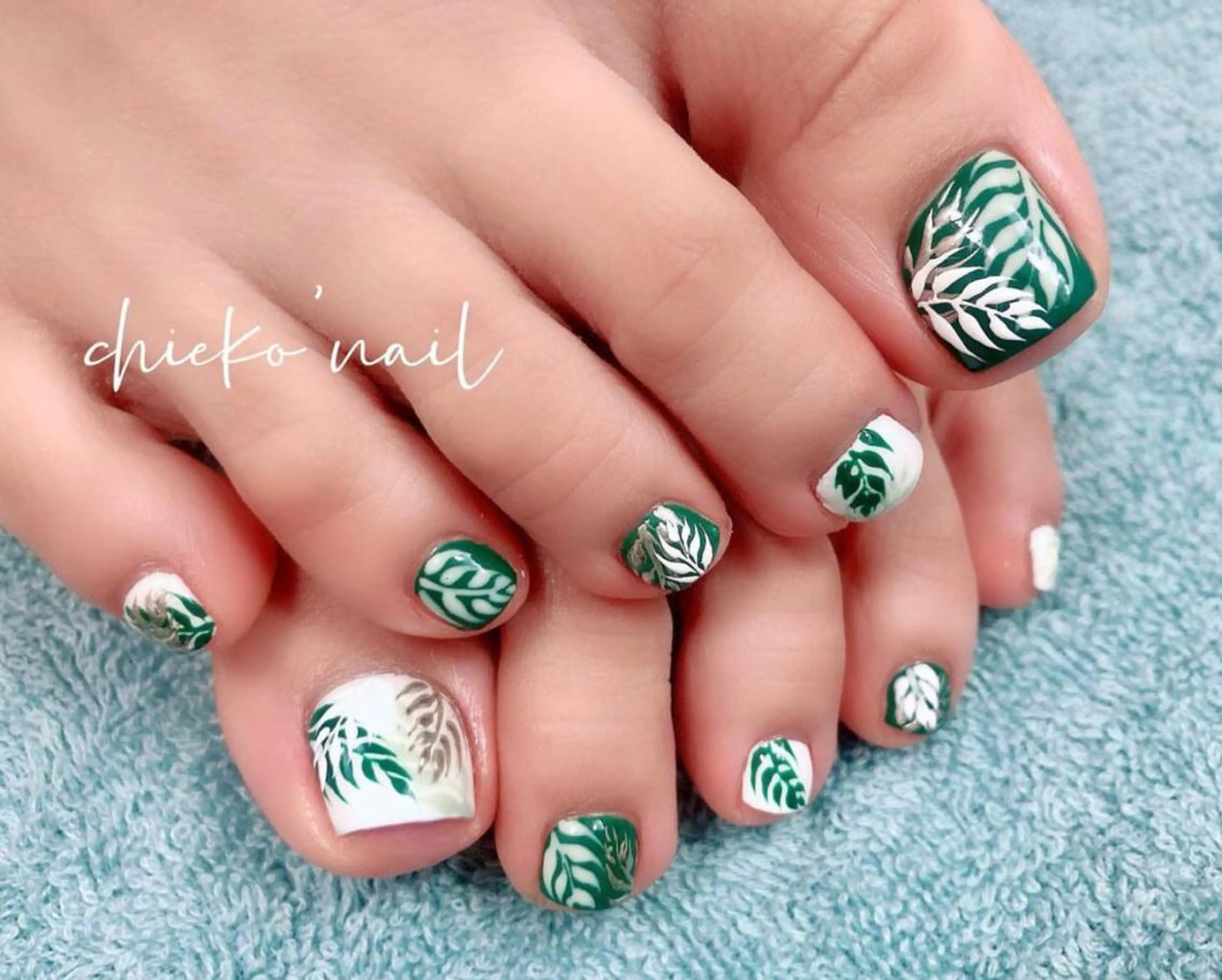 ネイル 夏ネイル chieko'nail所属・CHILL NAIL 読谷のネイルデザイン