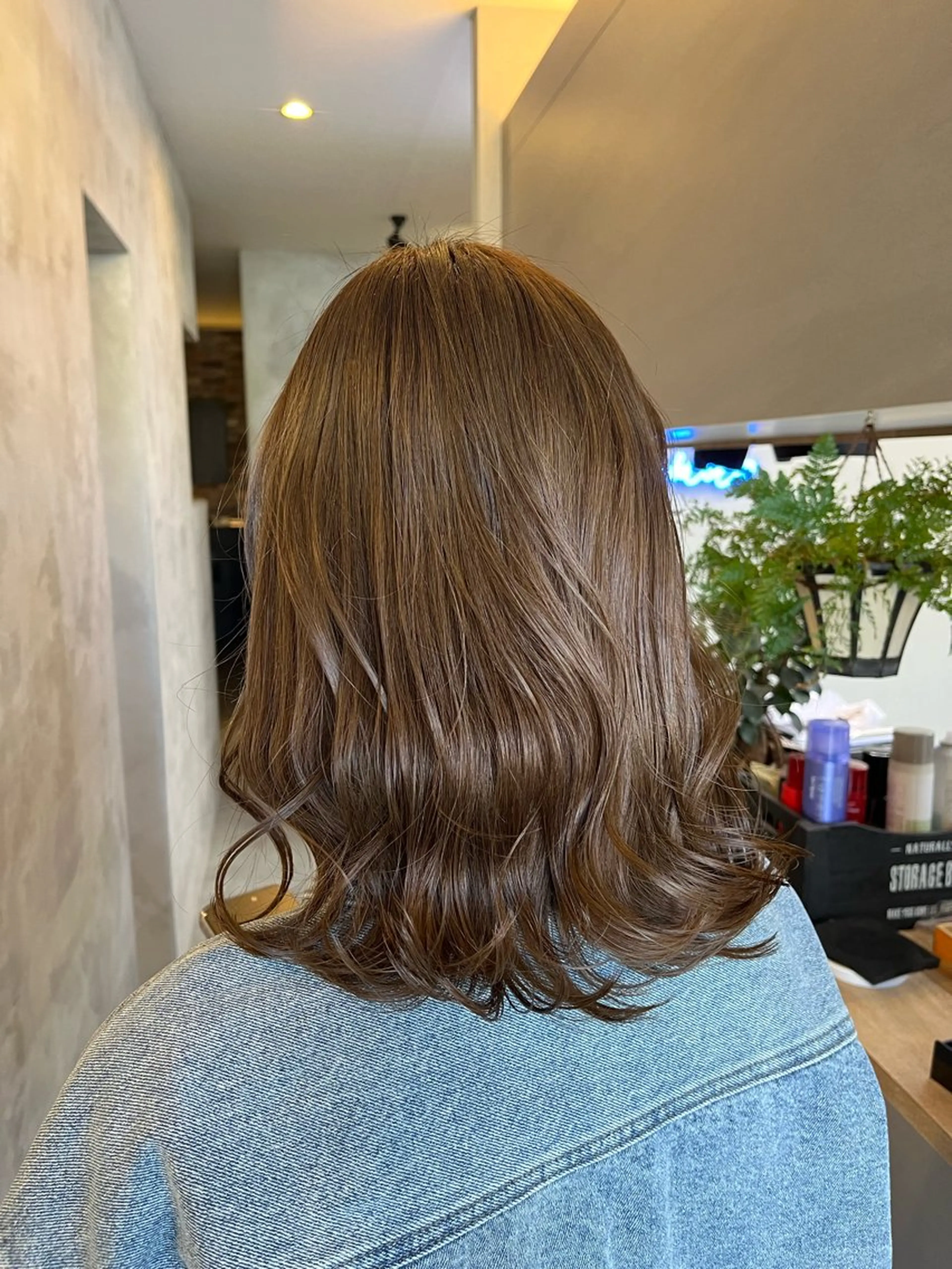 ミディアム カラー グレージュ オリーブグレージュ オリーブグレー カット ヘアカラー Salon de  COCO所属・Yu kaのヘアスタイル
