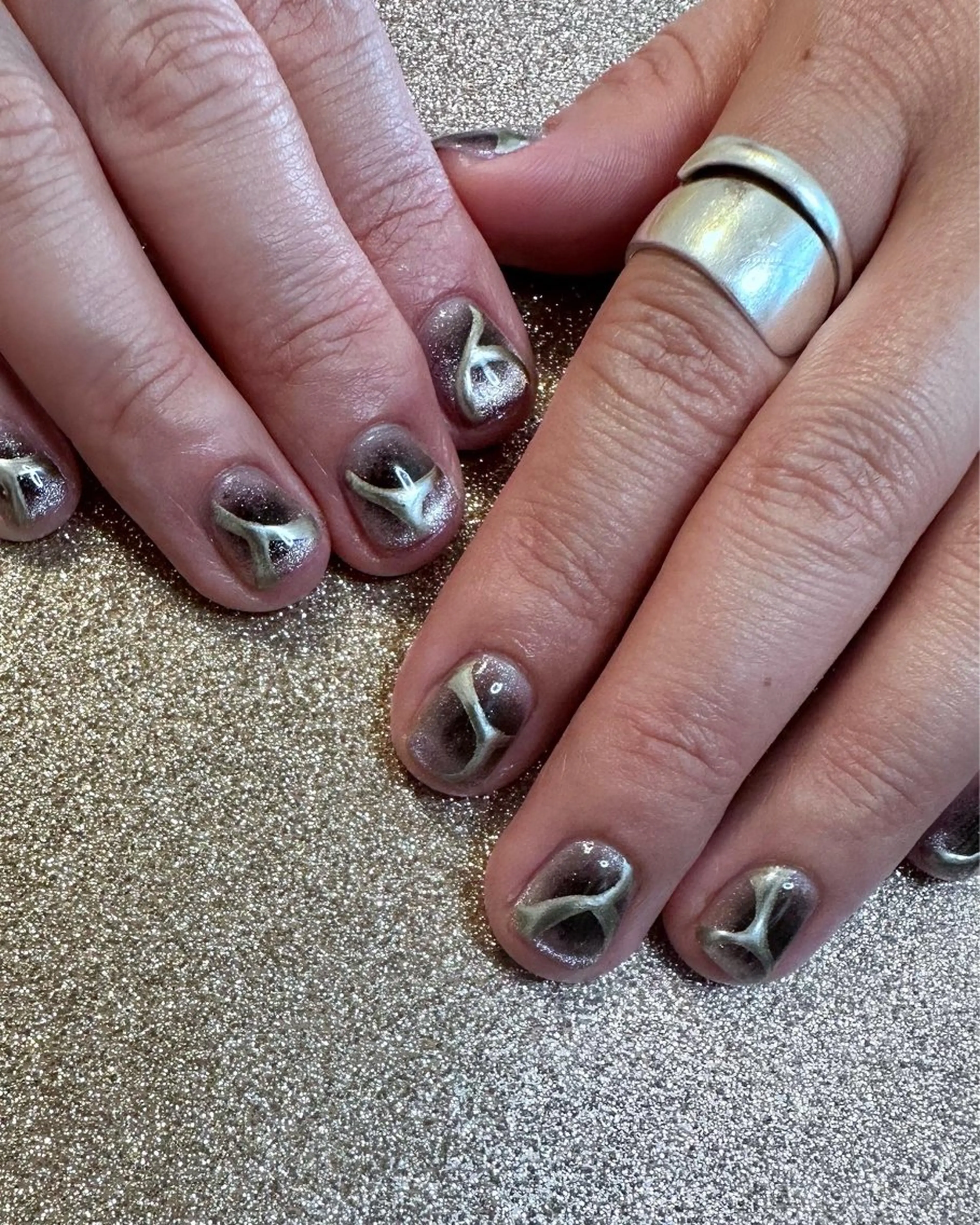 ネイル ニュアンスネイル ハンドネイル ハンドケア Atelier Ariのネイルデザイン