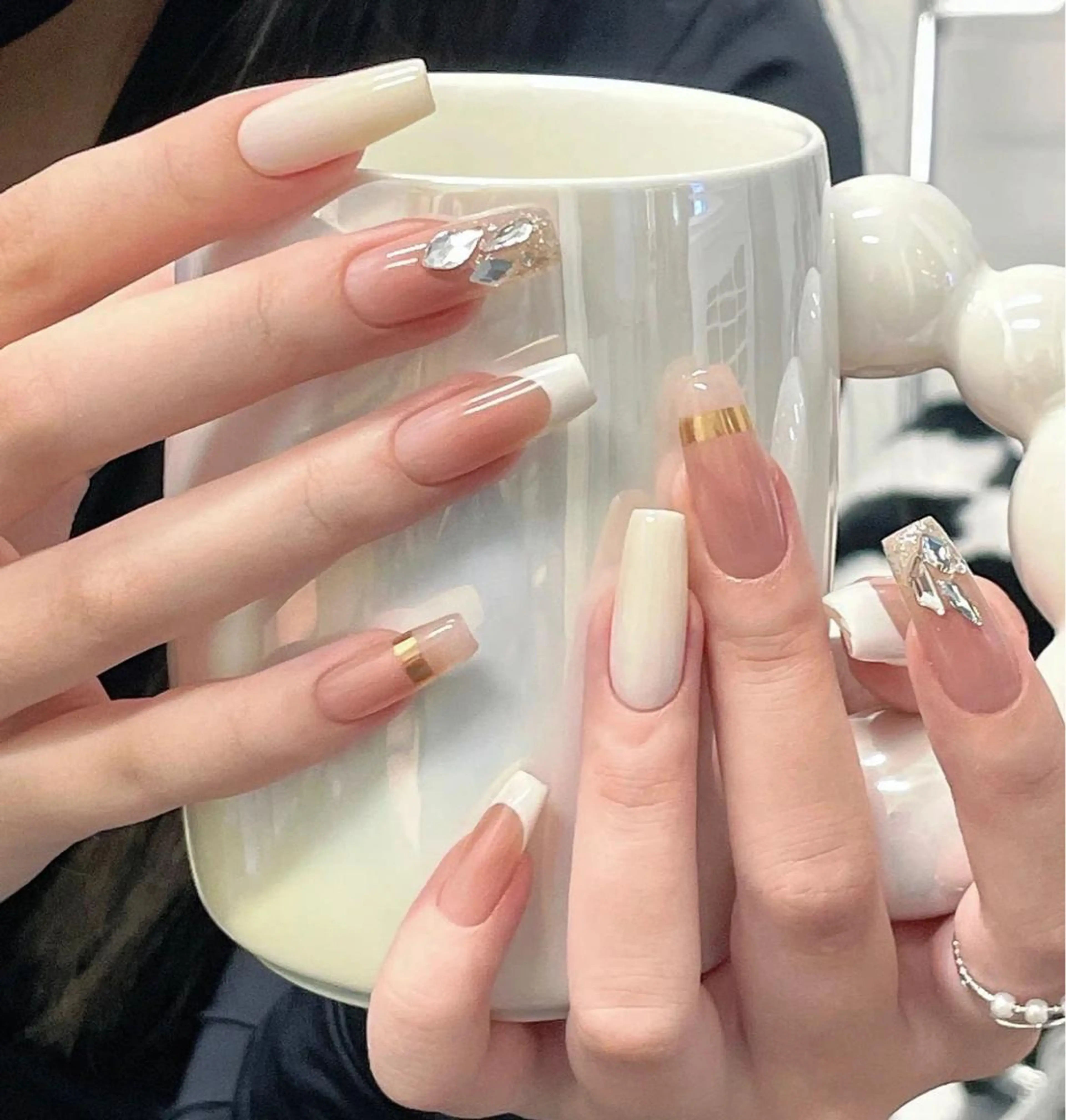 ネイル ハンドネイル ハンドケア 🤩 Yuliaユリアのネイルデザイン
