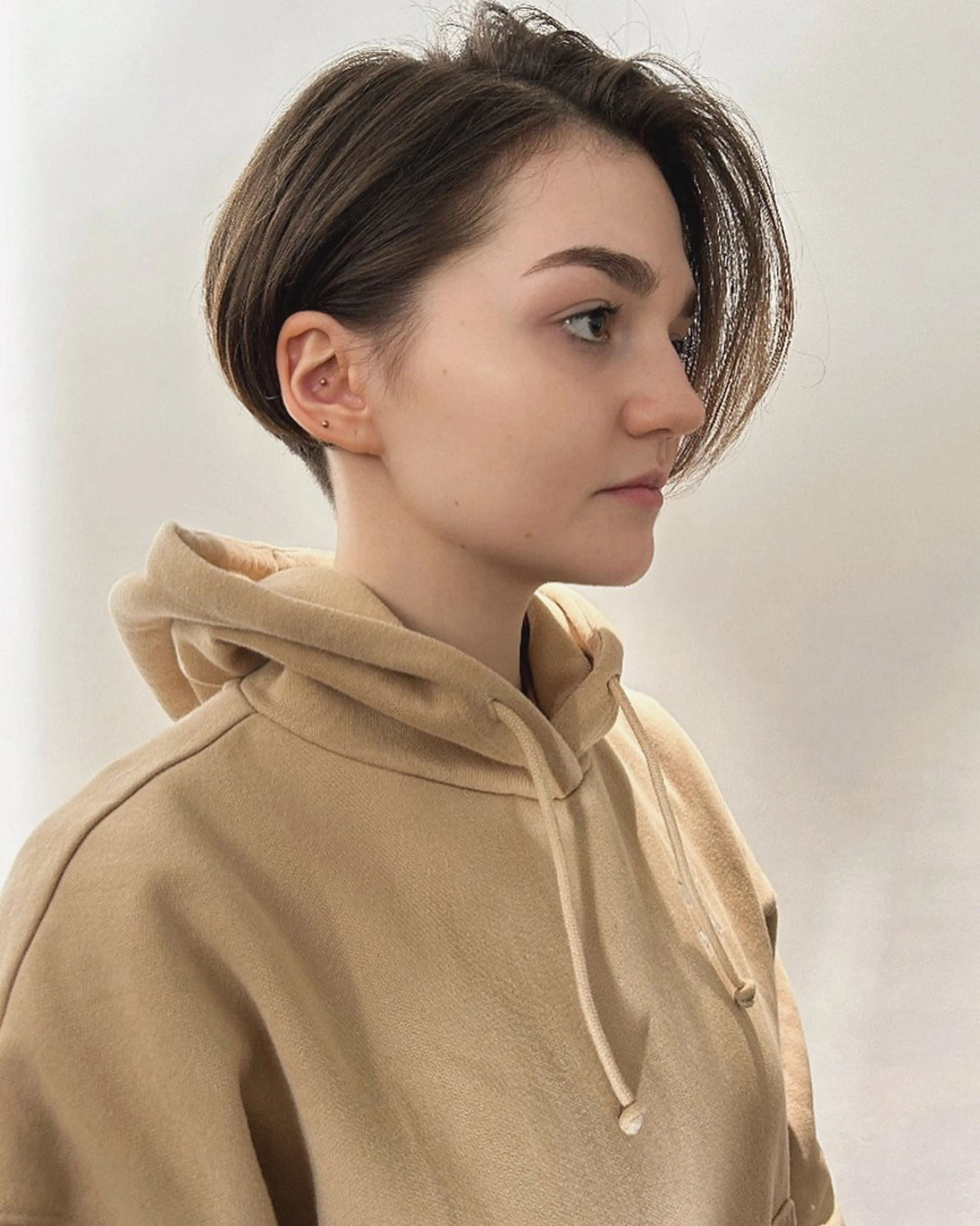 ショート カラー ショートヘア カット ヘアカラー トリートメント Loom.所属・村上雅人 ナチュラルモードのヘアスタイル