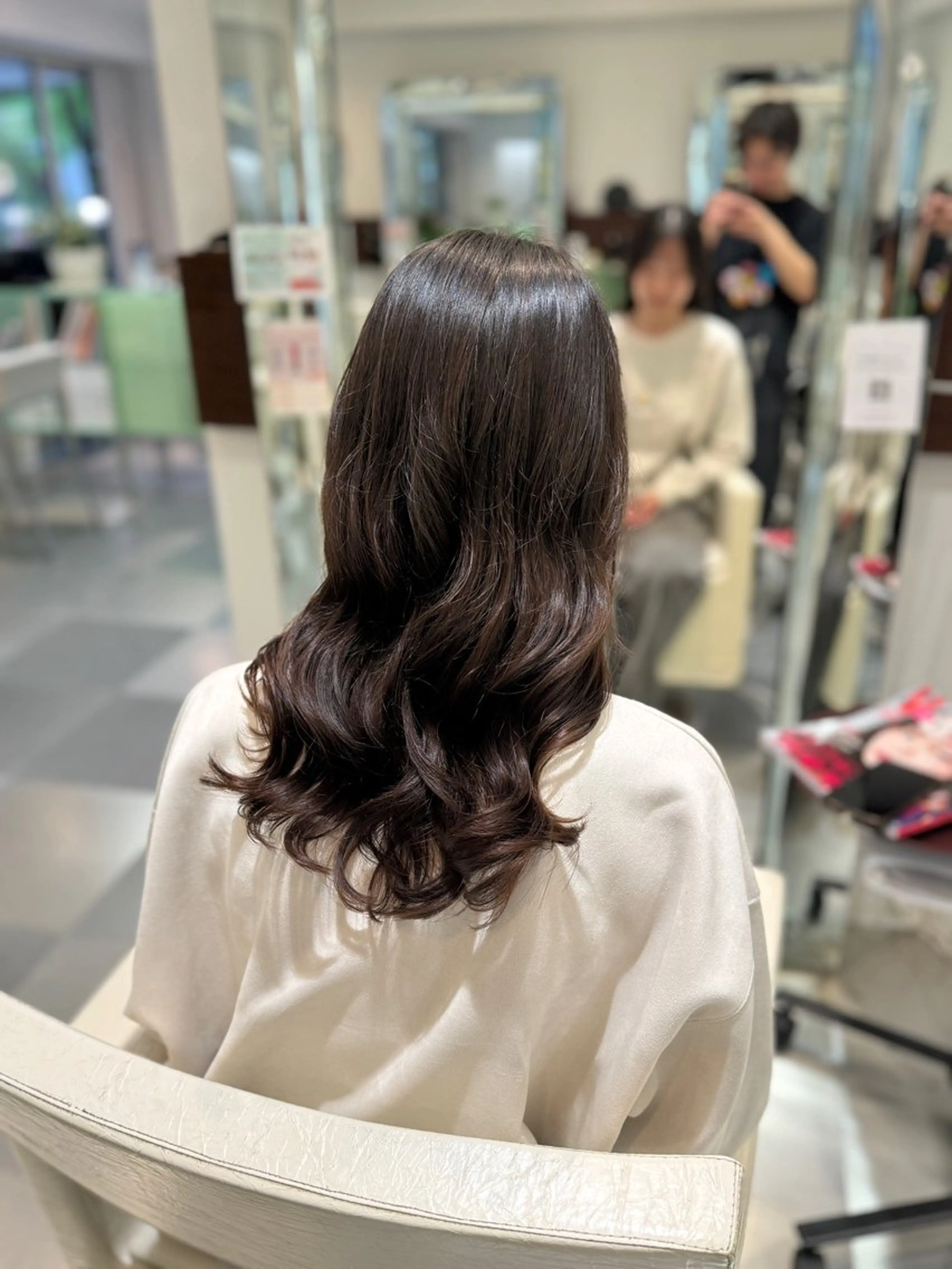 ロング パーマ 韓国風ヘア デジタルパーマ カット パーマ トリートメント コテ巻き風パーマ/ キミシマカイトのヘアスタイル