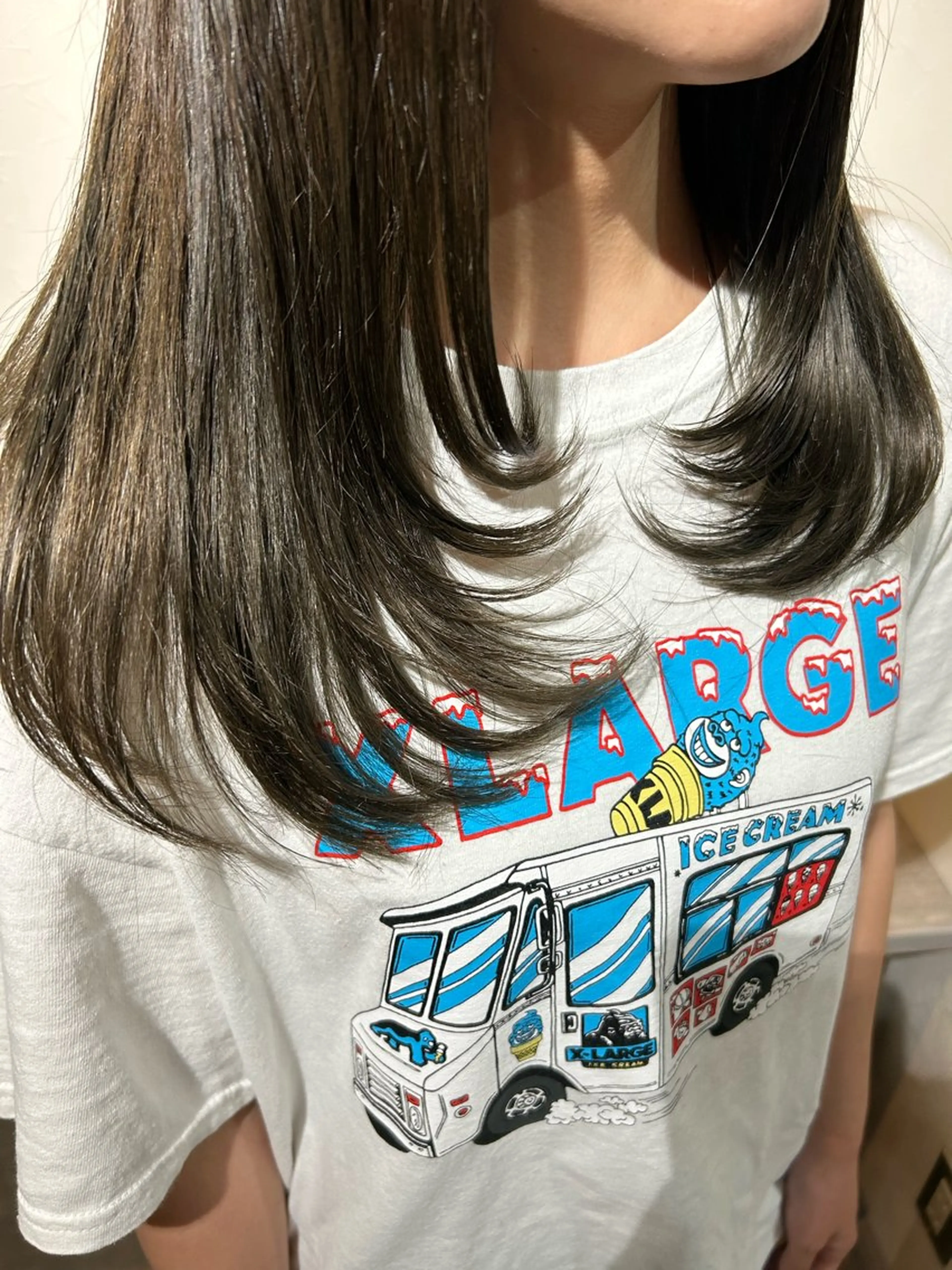 ミディアム カラー ヘアアレンジ カット ヘアカラー トリートメント 梅木 李奈のヘアスタイル