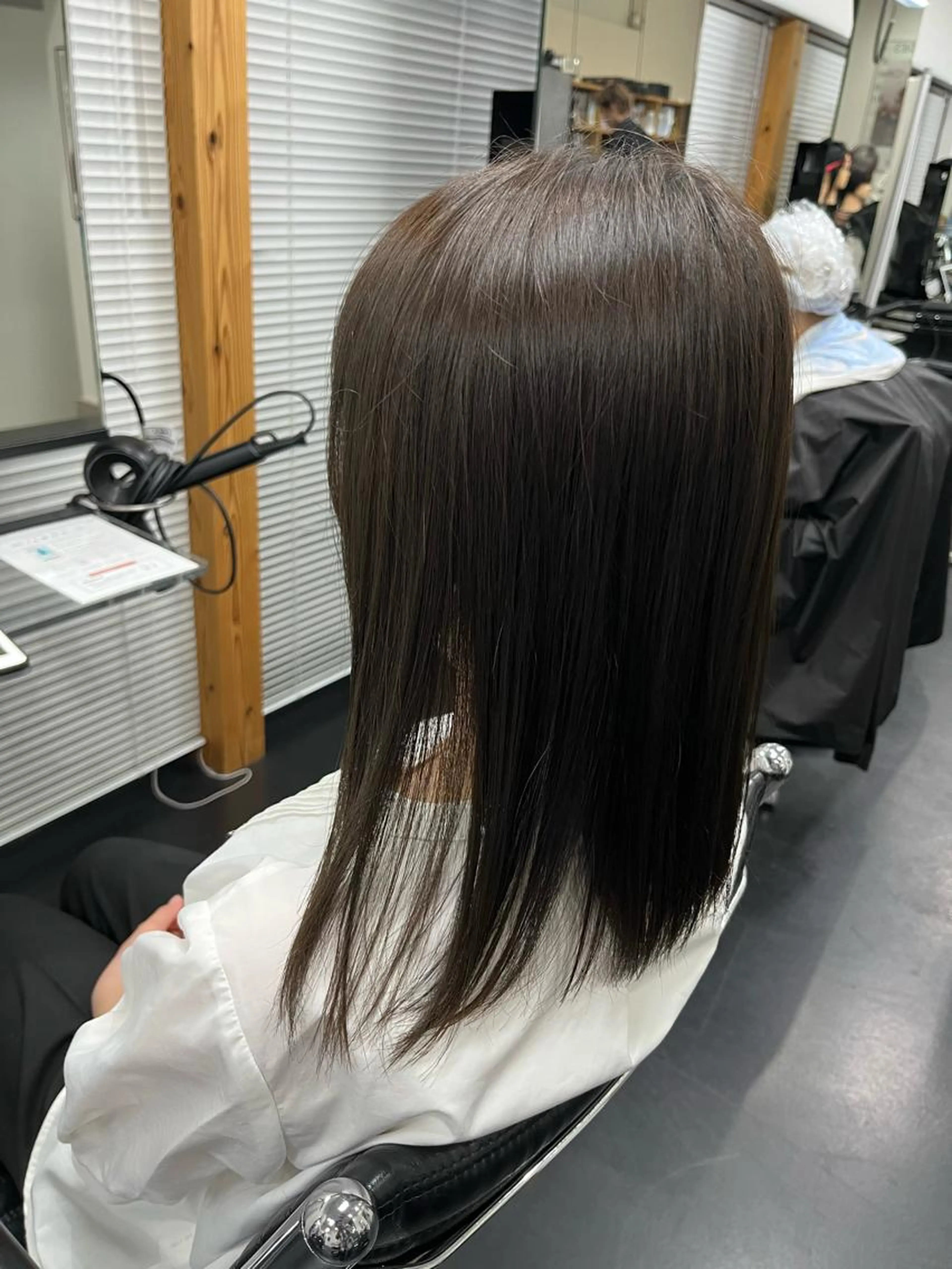 カット+ケアリタッチ（根元カラー）￥13800の写真