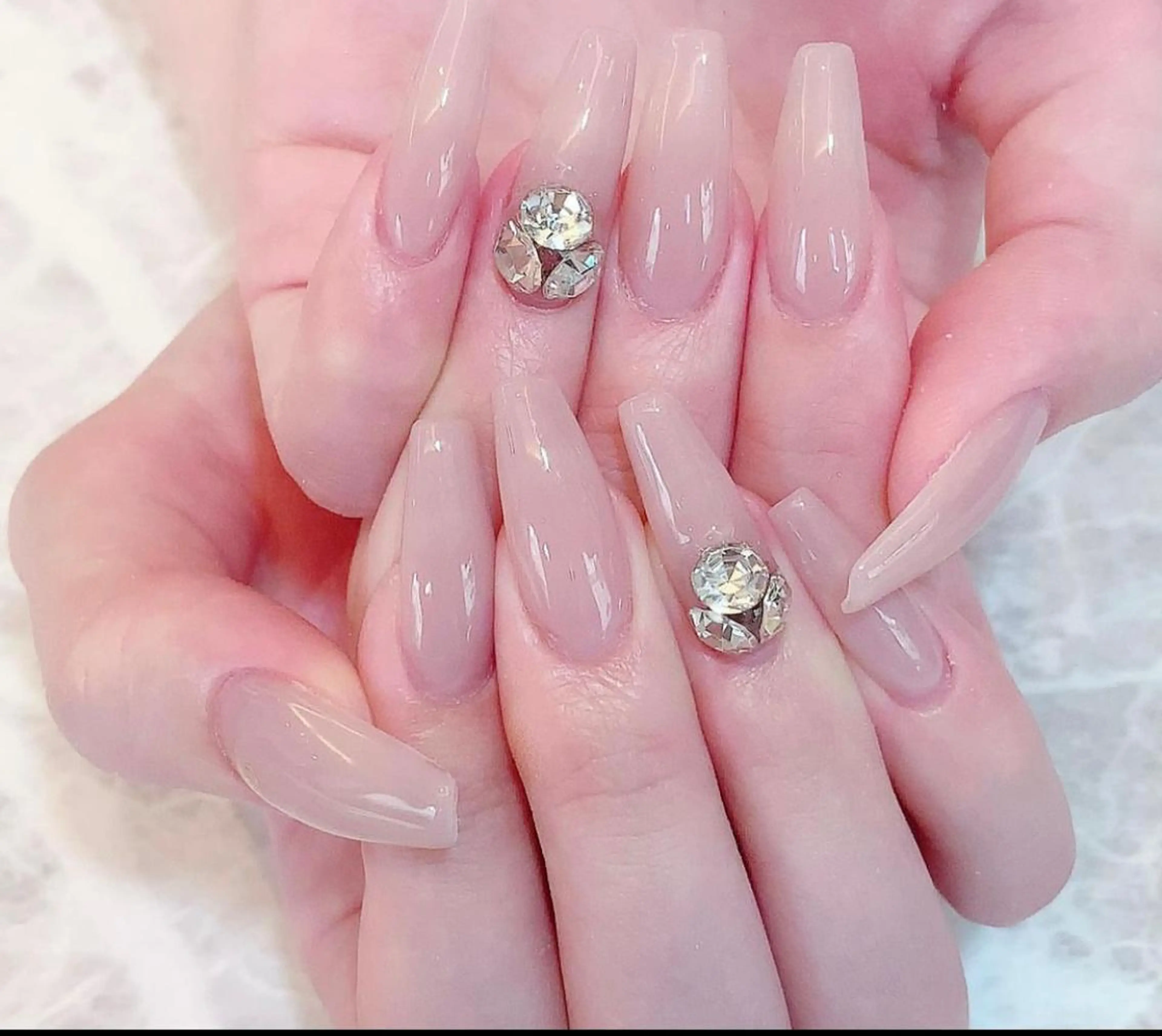 ネイル アイブロウ 眉カラー 眉毛ワックス脱毛 クリアネイル 長さ出し フットネイル Moana Nail 長さだし専門店のネイルデザイン