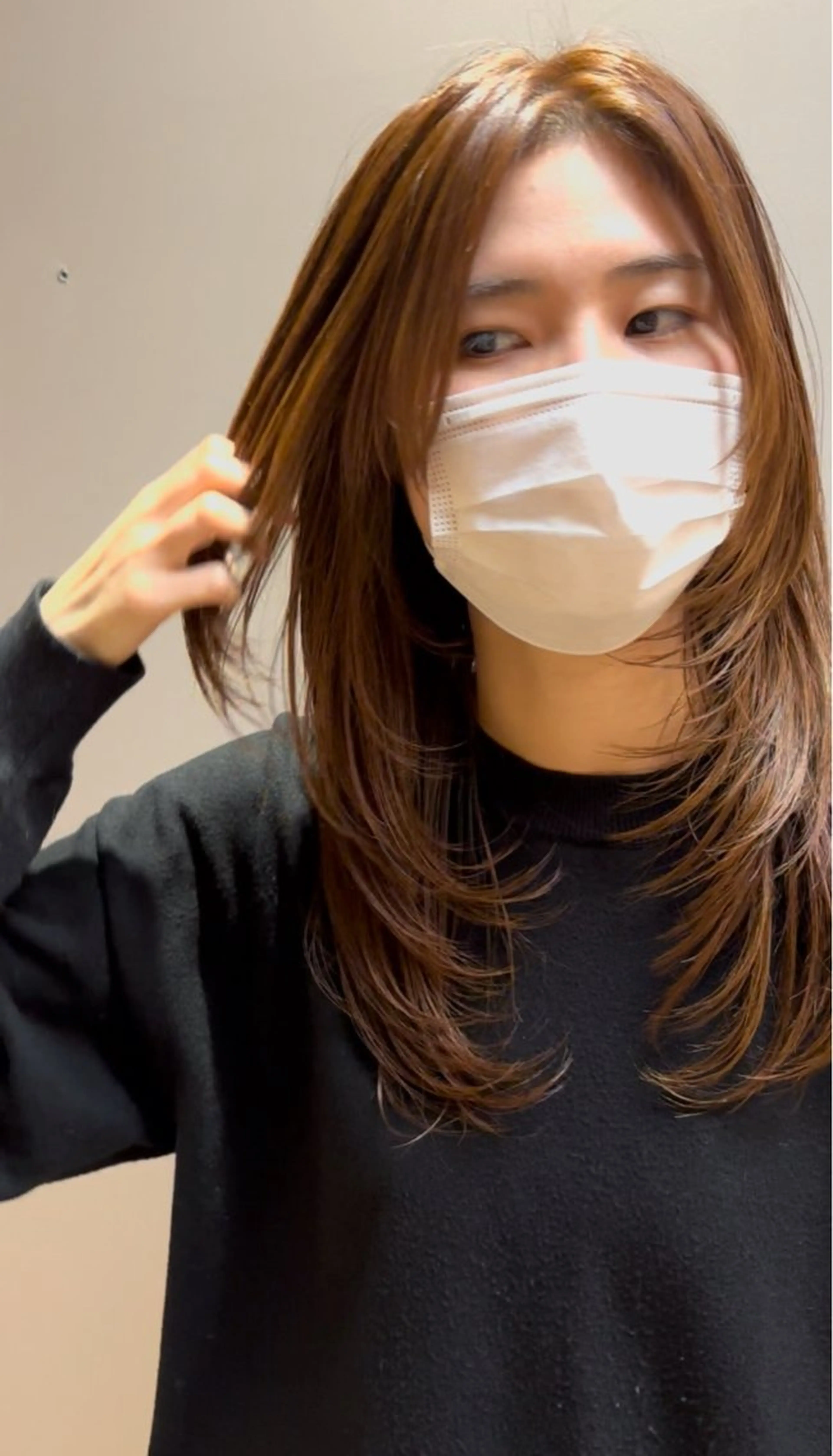 ロング 顔まわりレイヤー 顔周りカット ハイレイヤー レイヤーカット HARUKI  MINATO Japan広島紙屋町店所属・hmj紙屋町店 脊戸智志のヘアスタイル