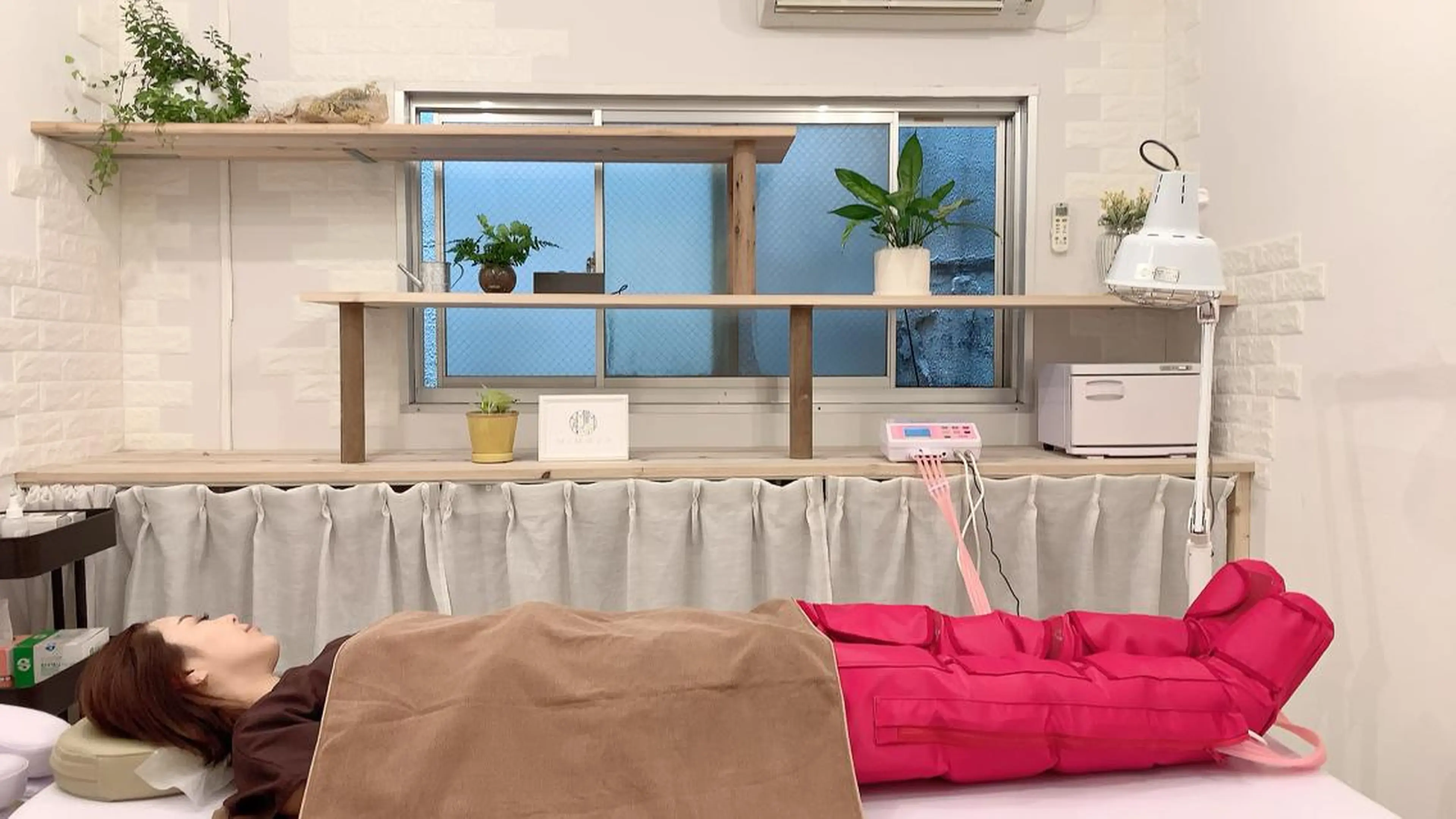 《ミニモ限定今だけ大特価》美容鍼&ラジオ波で育肌コース🧡大人気のラジオ波と美容鍼がセットになったコースです🧡の写真