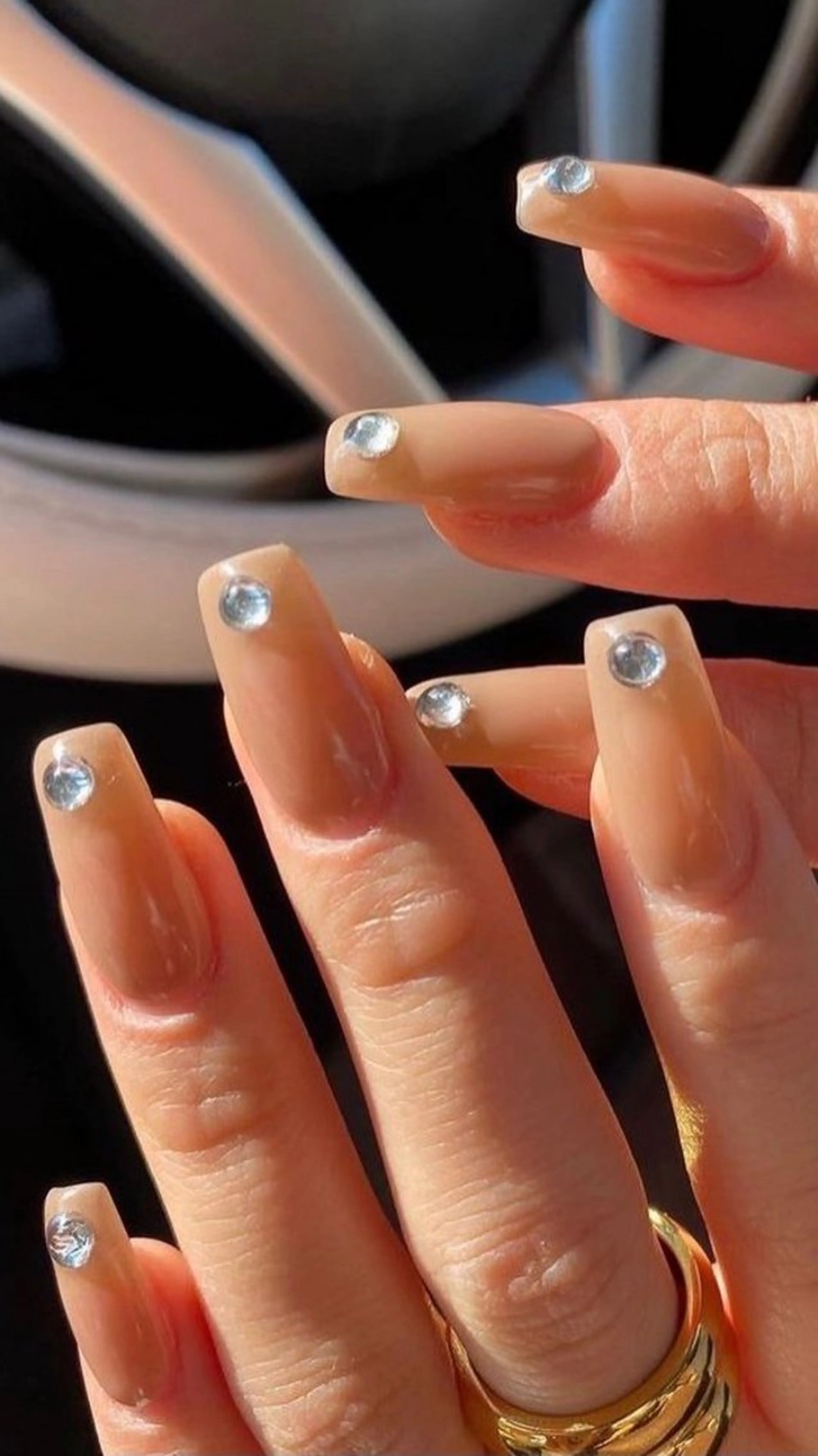 ネイル ワンカラーネイル シンプルネイル ストーンネイル mellow :所属・mellow:ｸﾙﾐ ﹡˖˟༝🎀˖˟ ༝のネイルデザイン