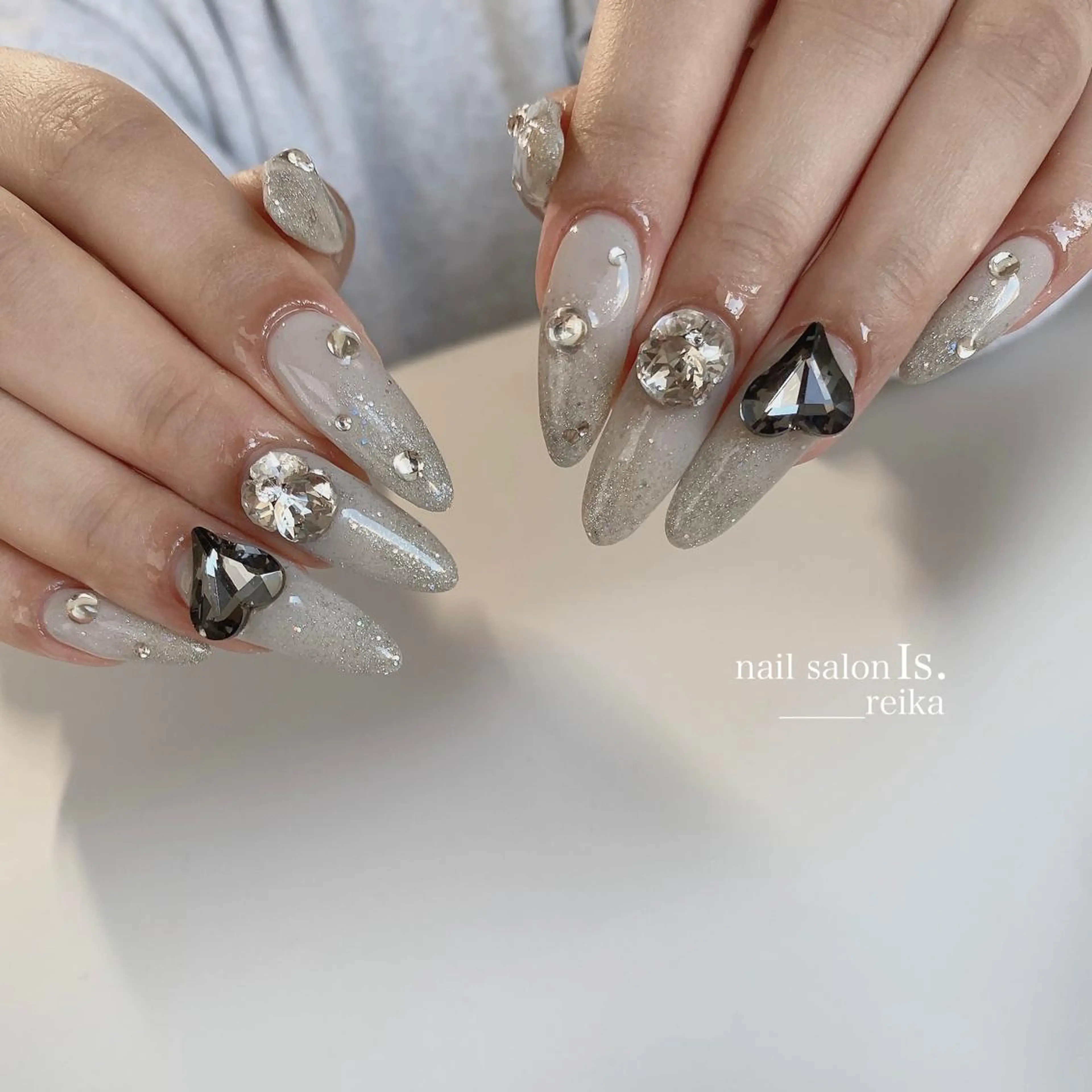 ネイル 持ち込み nail salon Is.  reikaのネイルデザイン