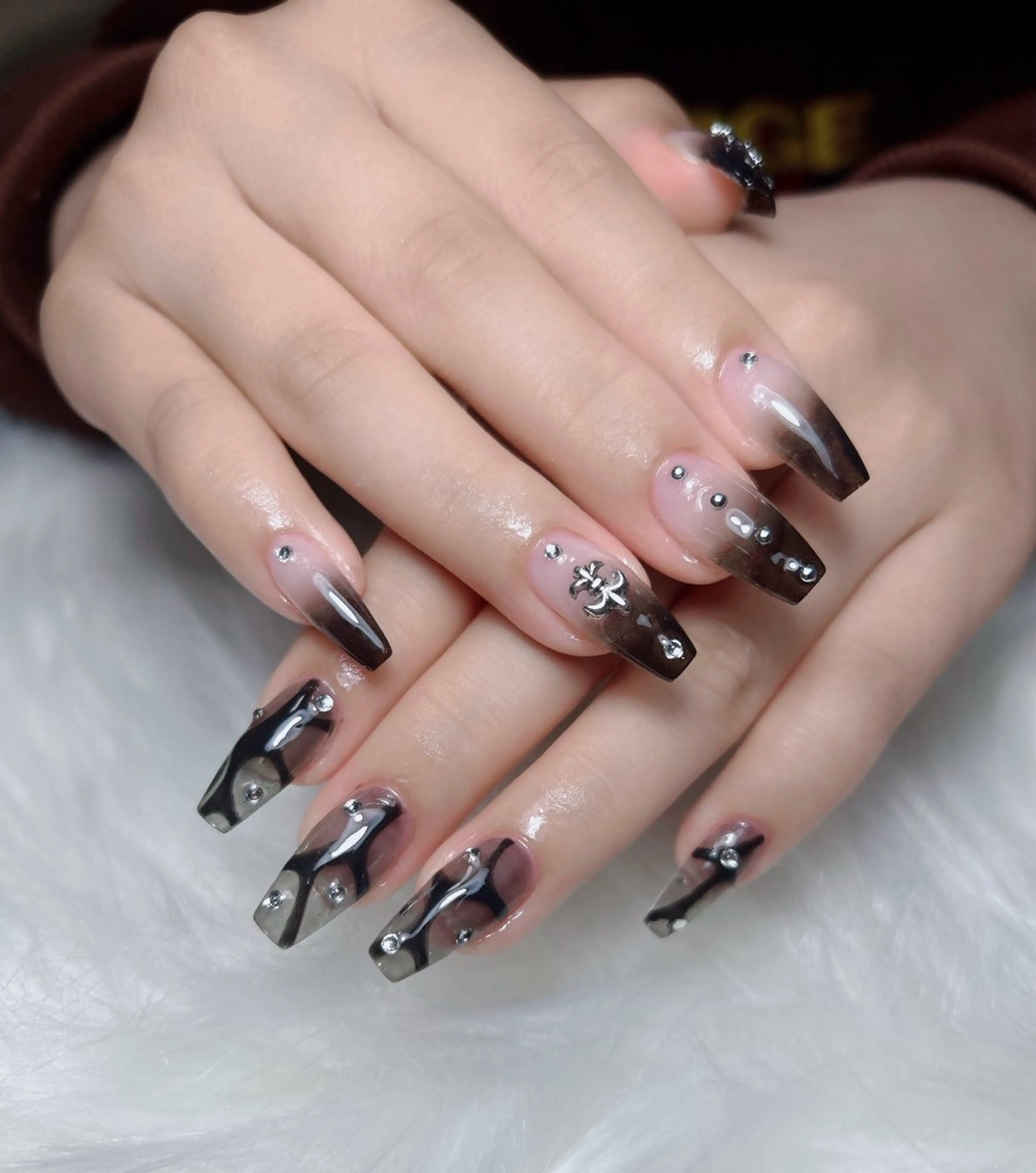 ネイル アートネイル オーロラネイル チークネイル 長さ出し フットネイル Chan nailsのネイルデザイン