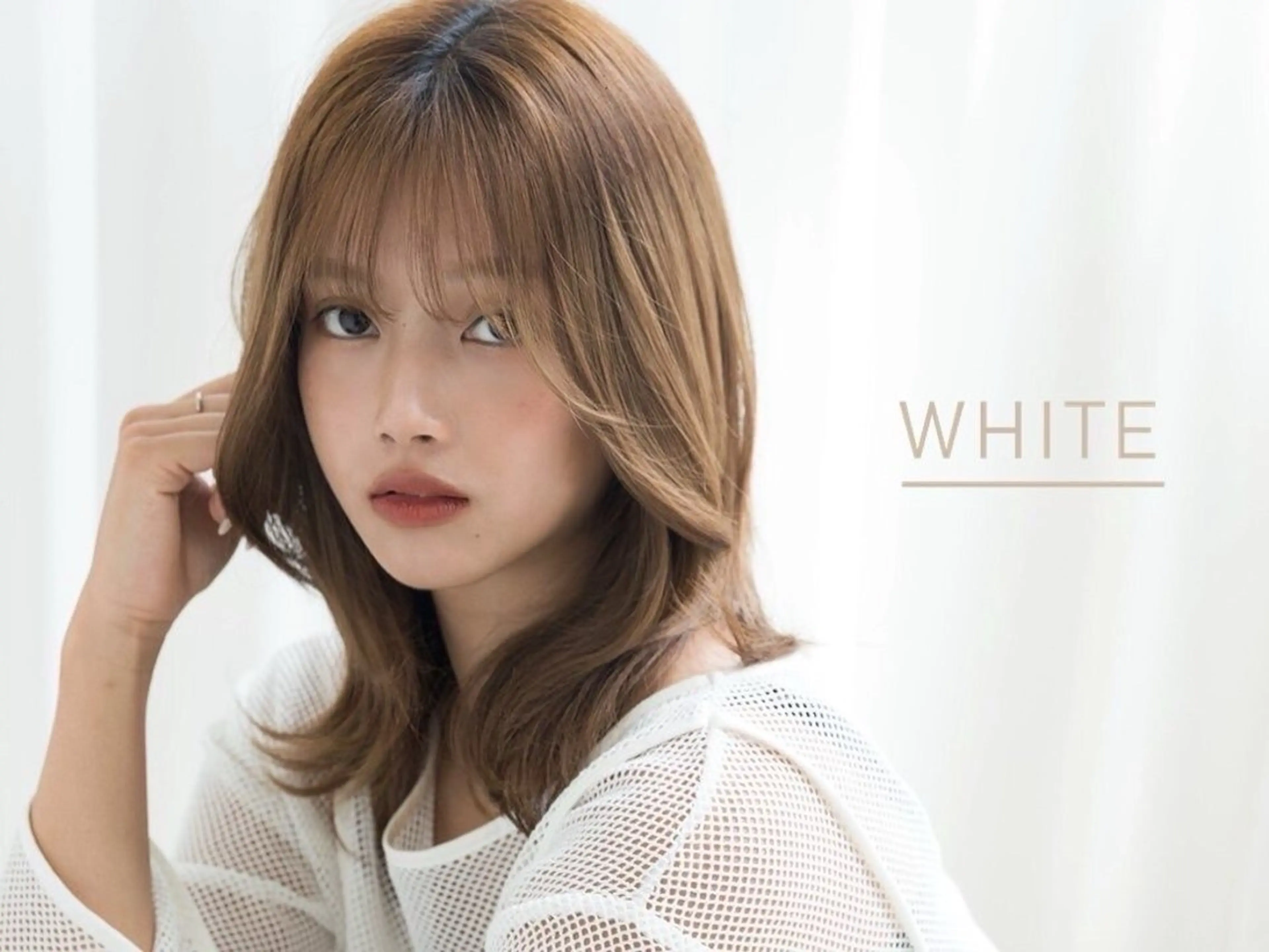 ミディアム カラー 顔周りカット _WHITE上本町店所属・_WHITE 上本町店のヘアスタイル