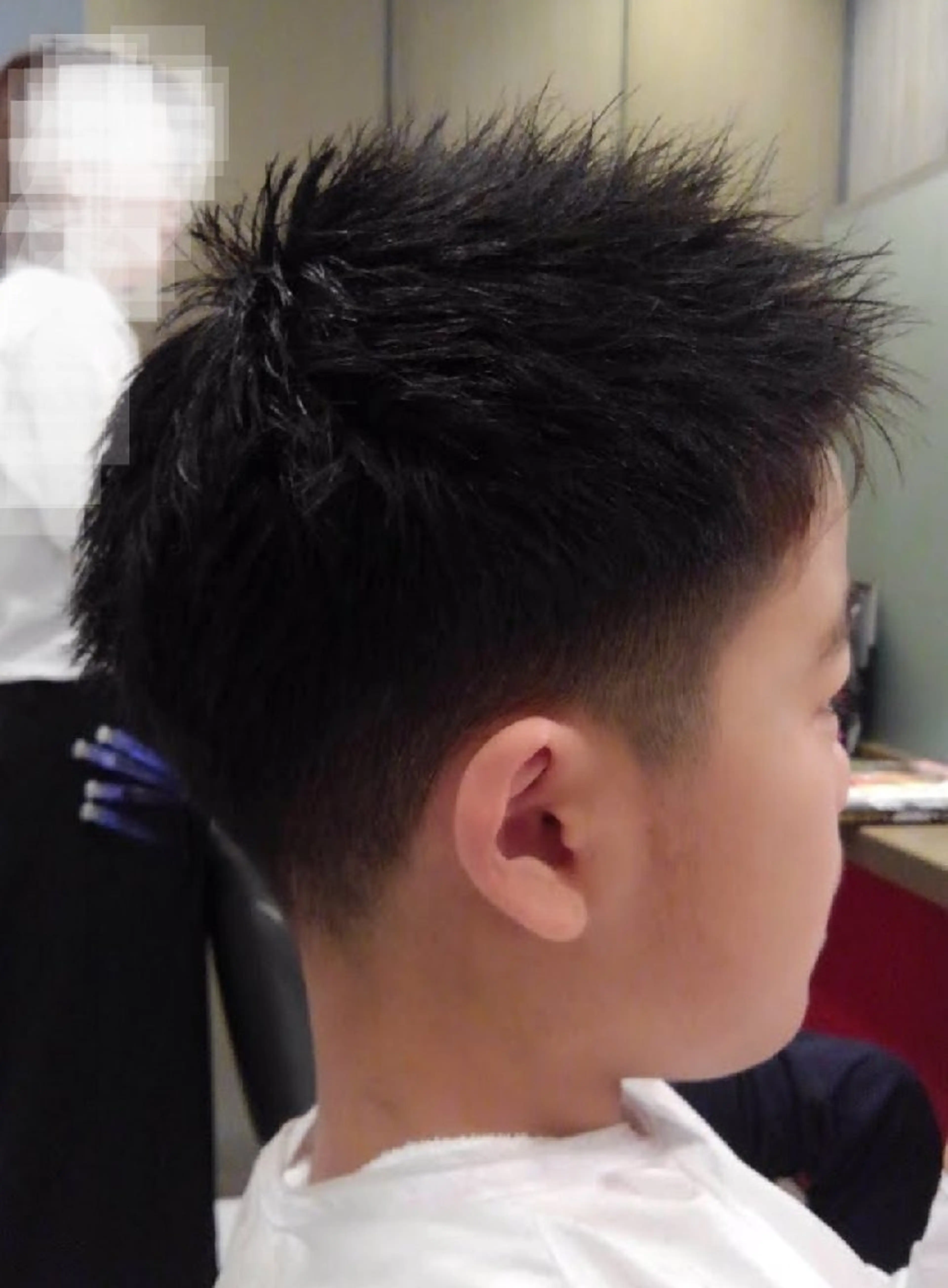 ショート キッズ D/i所属・4店舗フリーランスⅠ Y/no〈夜のスパ〉のヘアスタイル