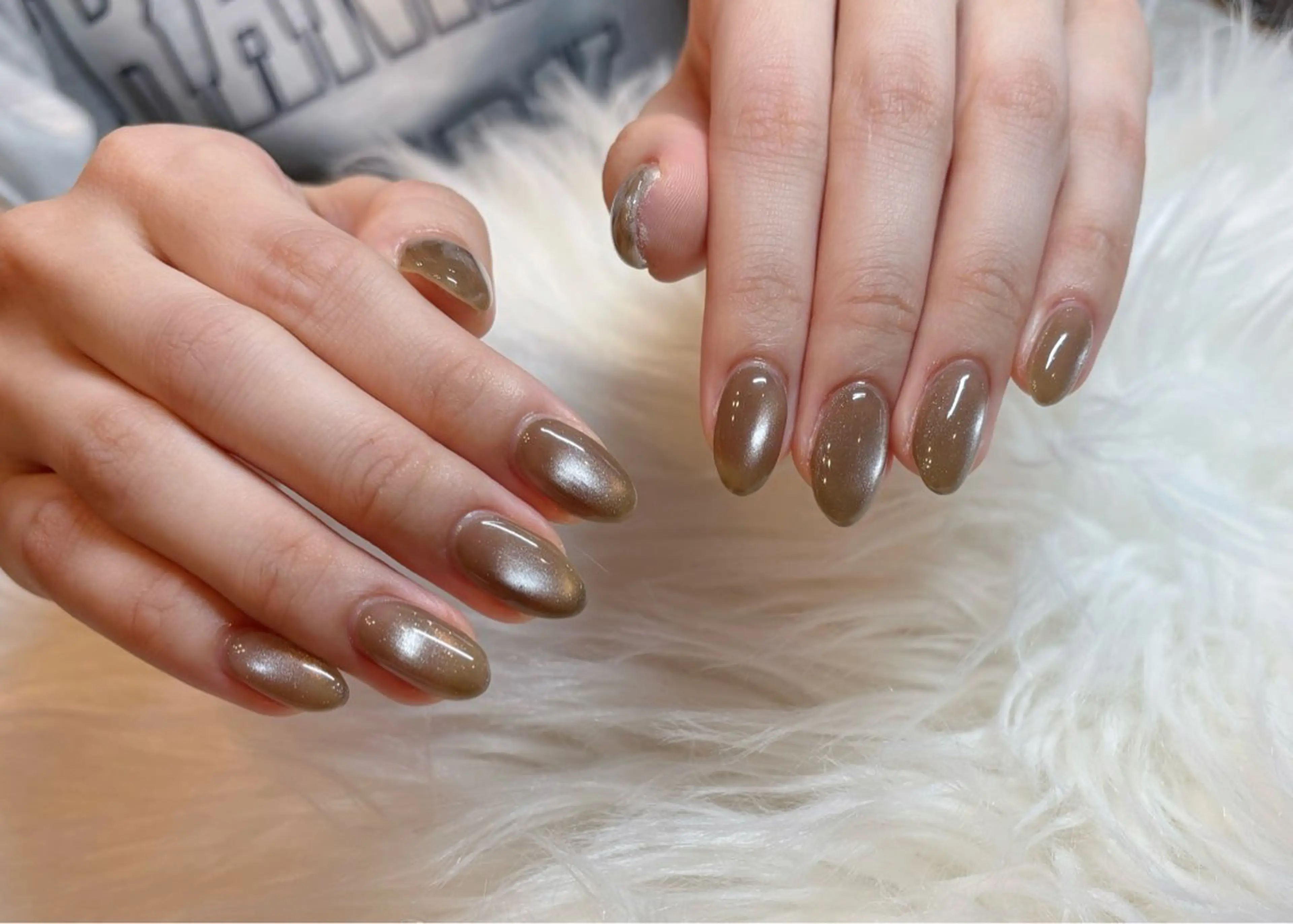 ネイル ハンドネイル le'a-レア-【ア イ×ネイル×眉】のネイルデザイン