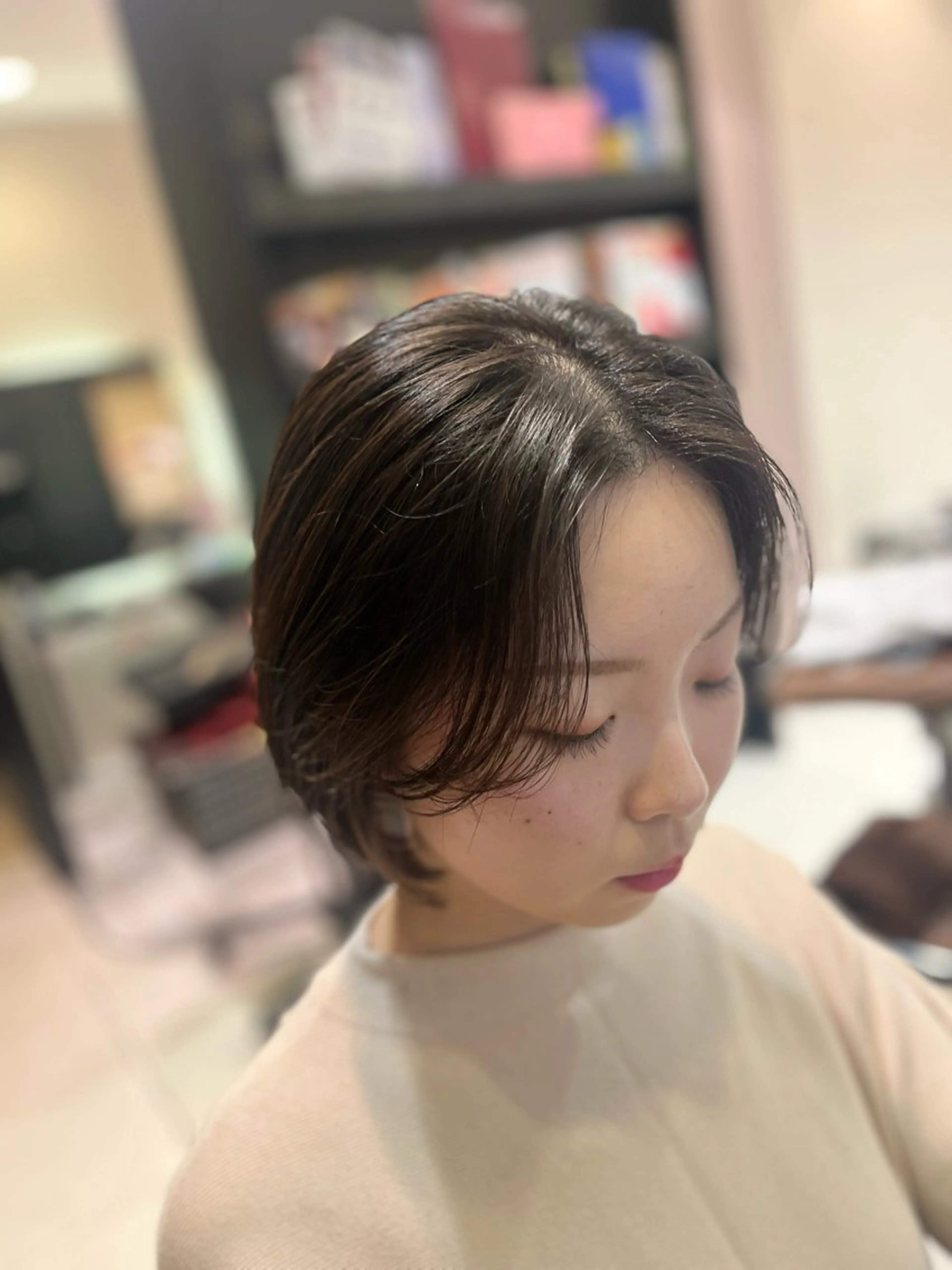 ショート 艶髪✨韓国風🌷 今田  水風🐰のヘアスタイル