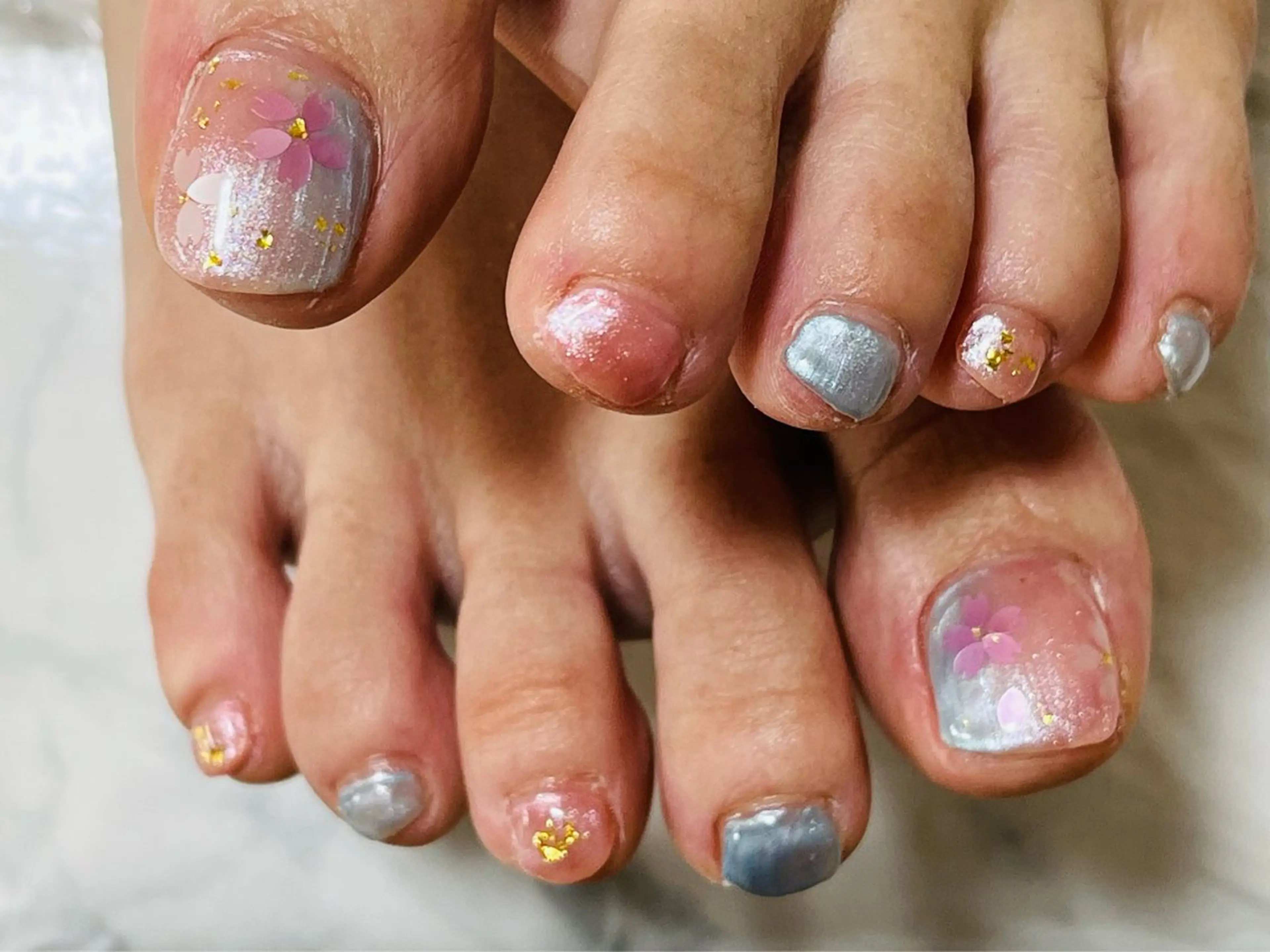 ネイル 桜ネイル フットネイル 春ネイル フットネイル ネイルサロン HANAのネイルデザイン