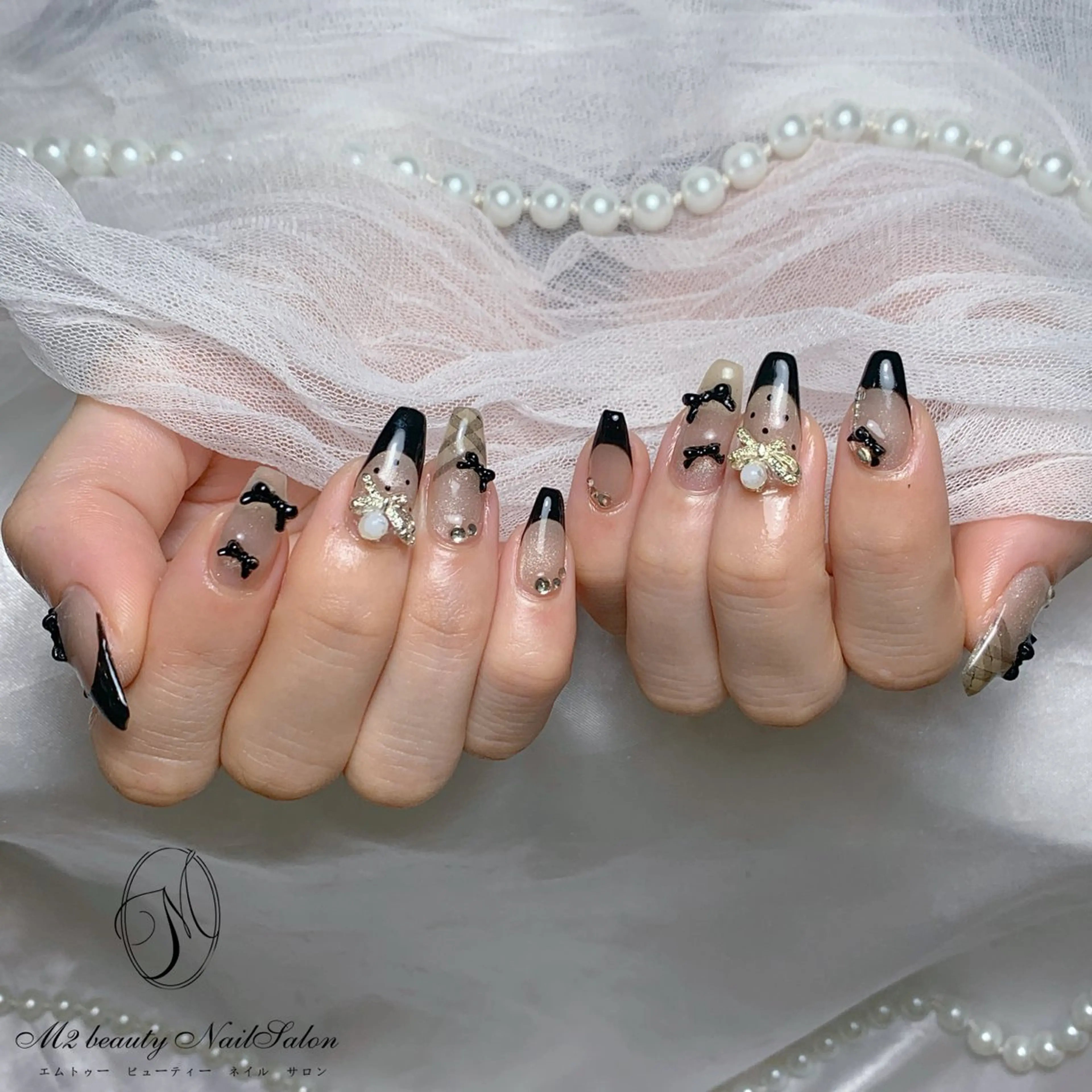 ネイル アートネイル フラッシュネイル フレンチネイル ガラスフレンチ グラデーション ハンドネイル M2 BEAUTY リュウのネイルデザイン