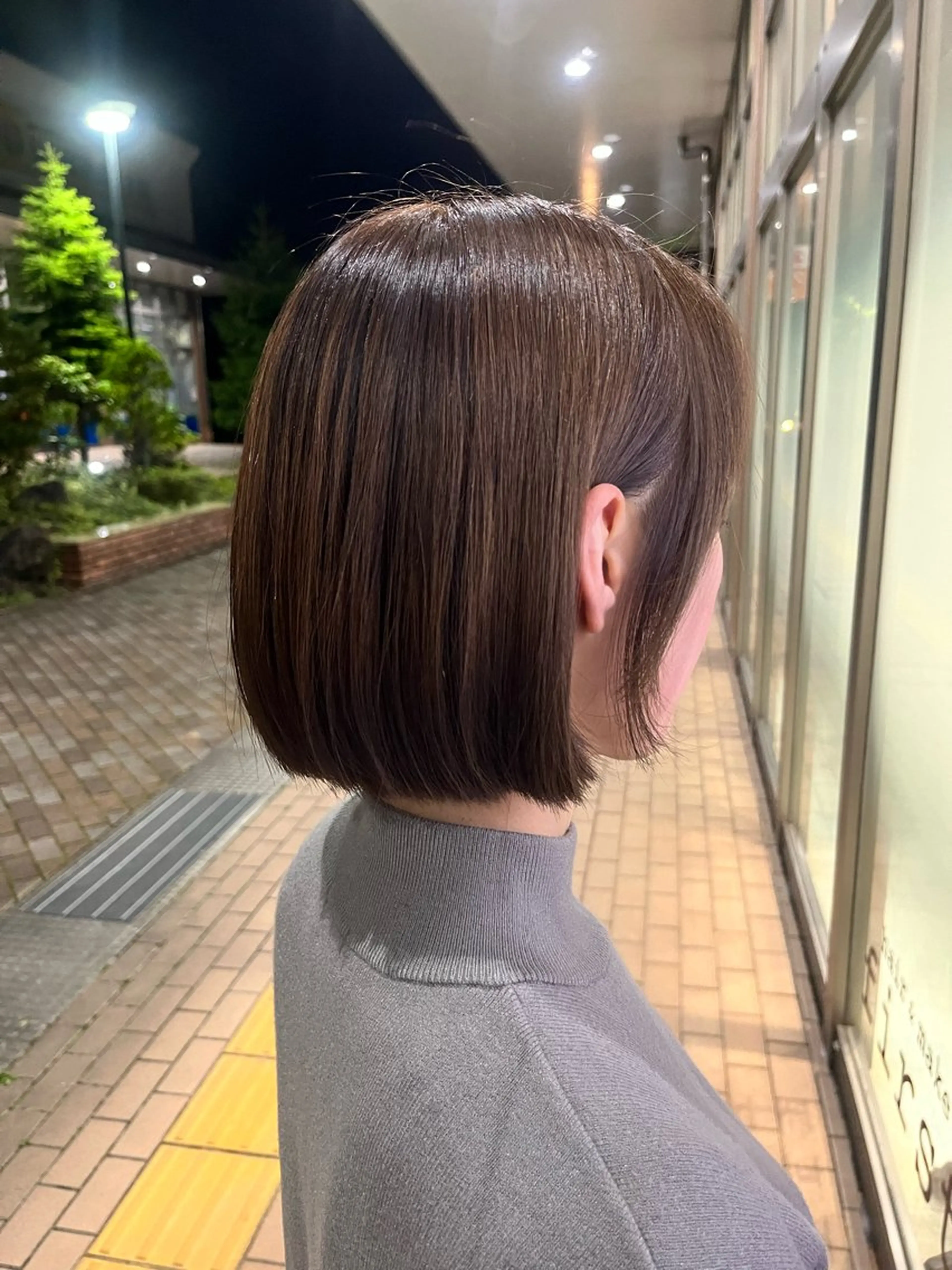 ミディアム 加藤 奈菜のヘアスタイル