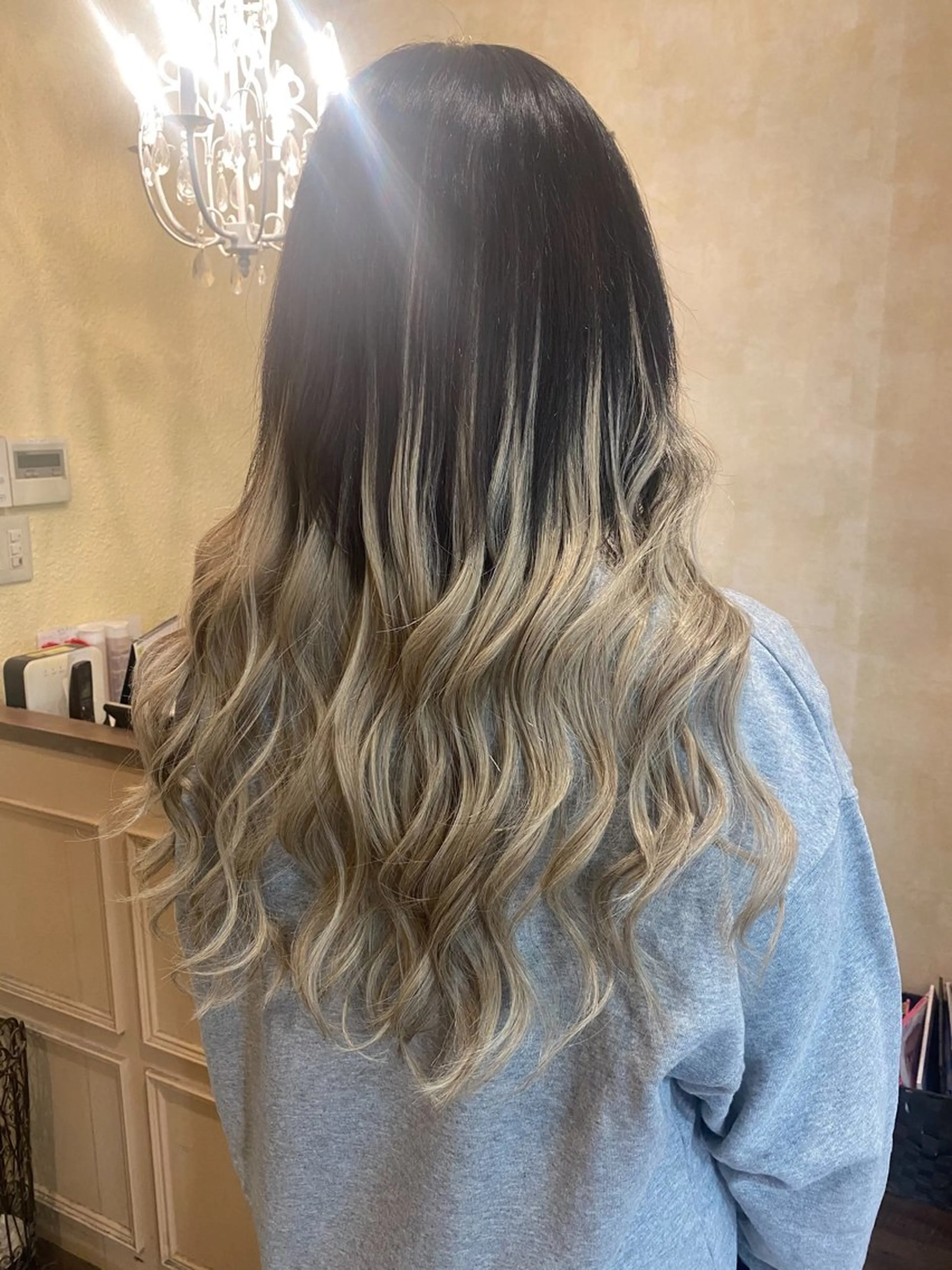 ロング ヘアアレンジ シールエクステ エクステ カット エクステ MagicMush ✴︎シールエクステのヘアスタイル