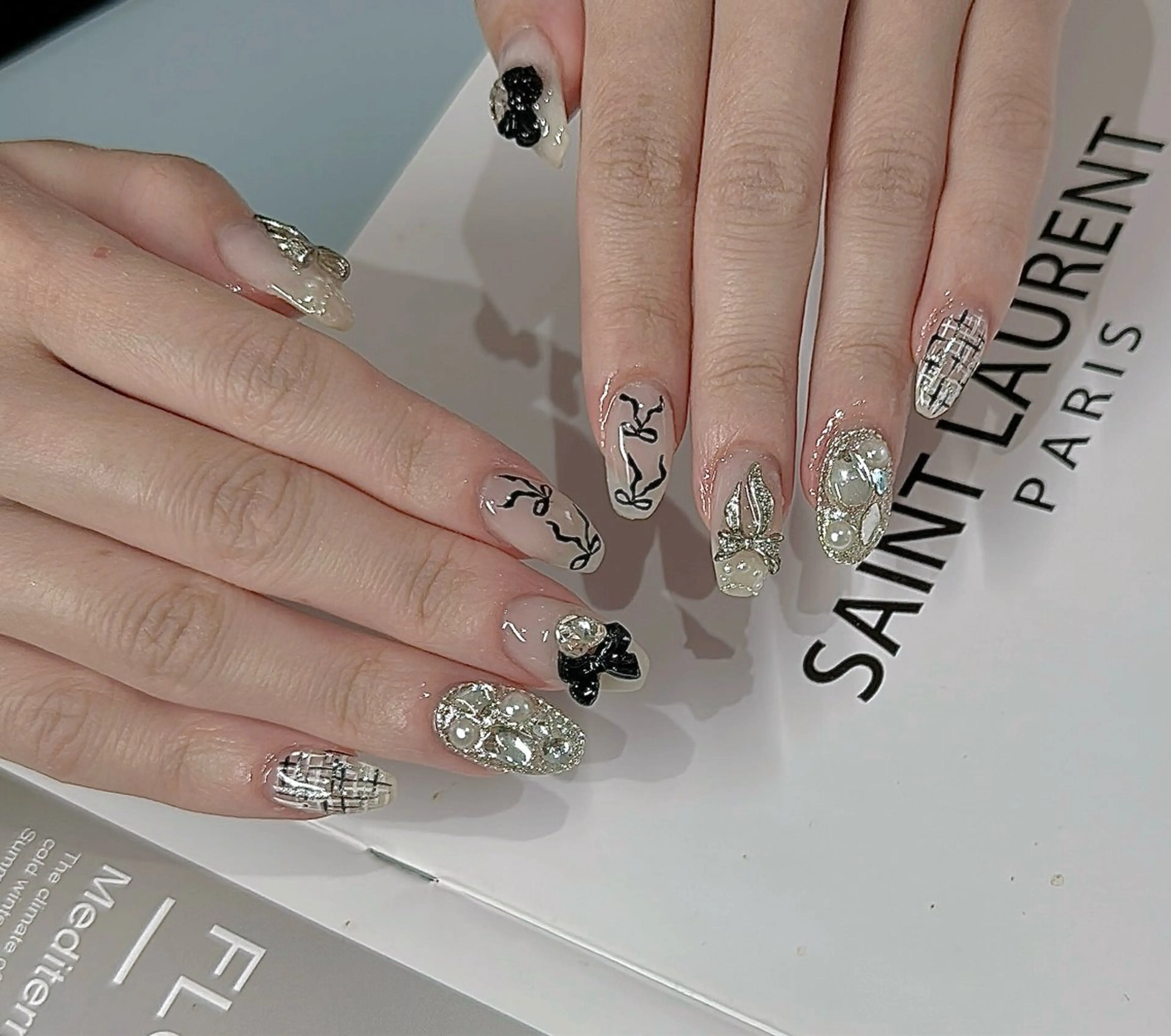ネイル ジェルネイル ガーリー リボン ハンドネイル NANA NAILのネイルデザイン