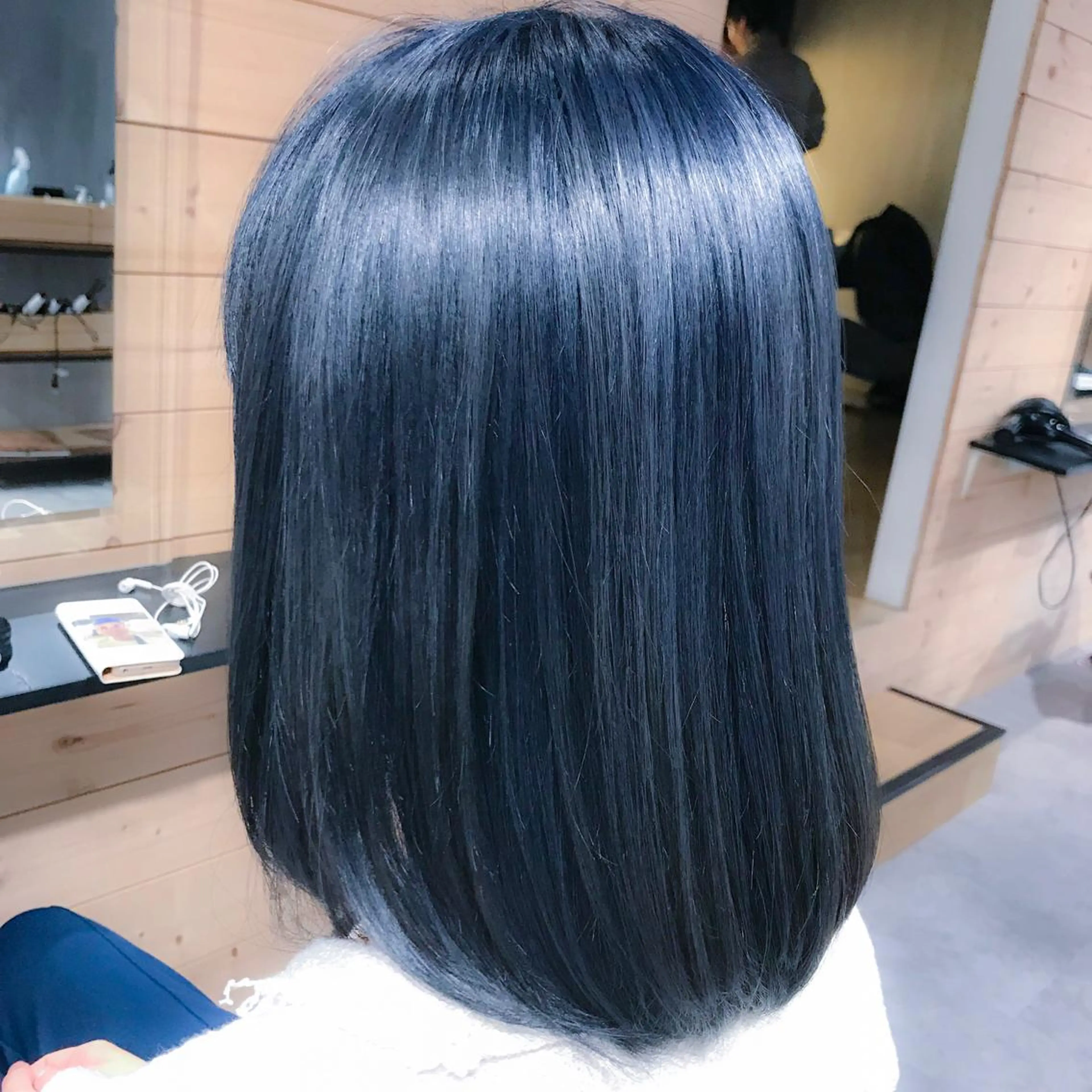 ミディアム カラー ブルーカラー ネイビーカラー Lehm所属・表参道/さあ や/大人ナチュラルのヘアスタイル