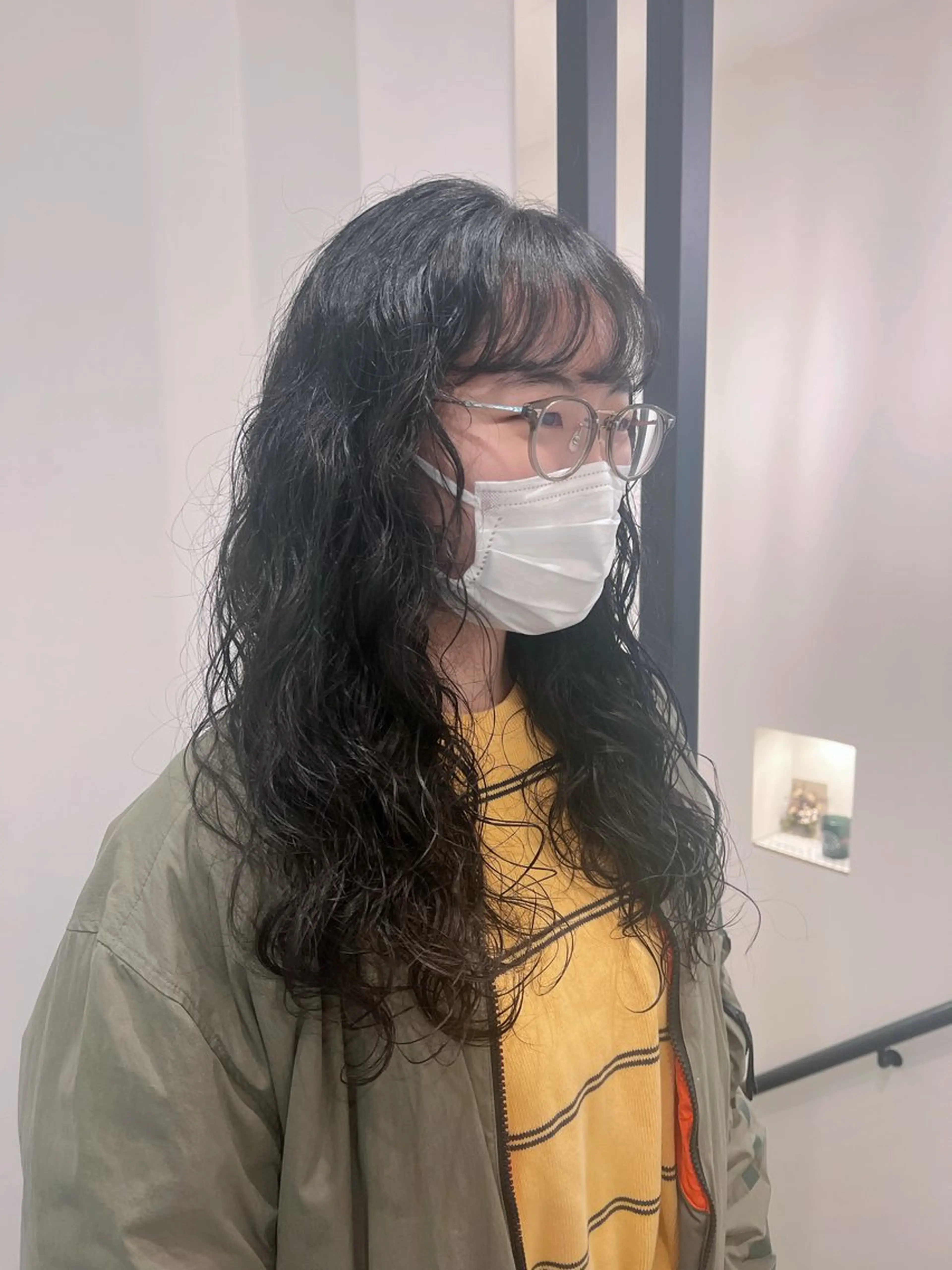 ロング パーマ カット パーマ 工藤 梨花のヘアスタイル