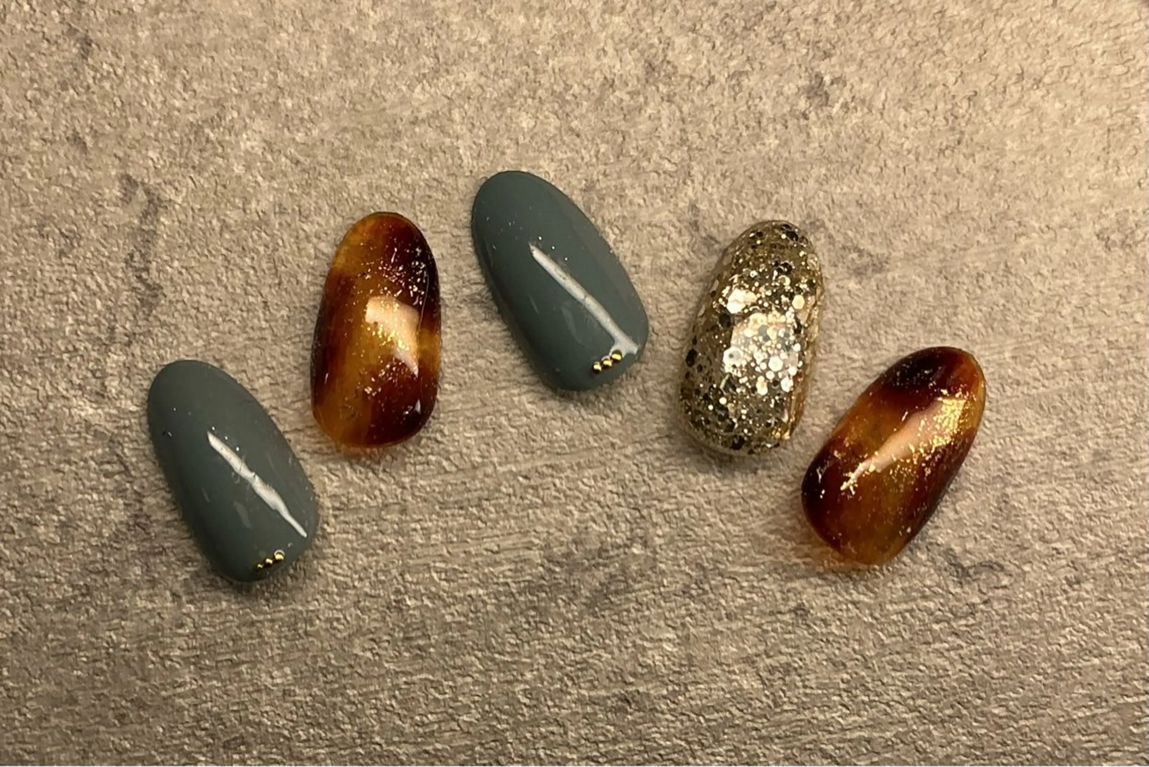 ネイル ネイルロッソ所属・ネイルロッソ 浅草店のネイルデザイン