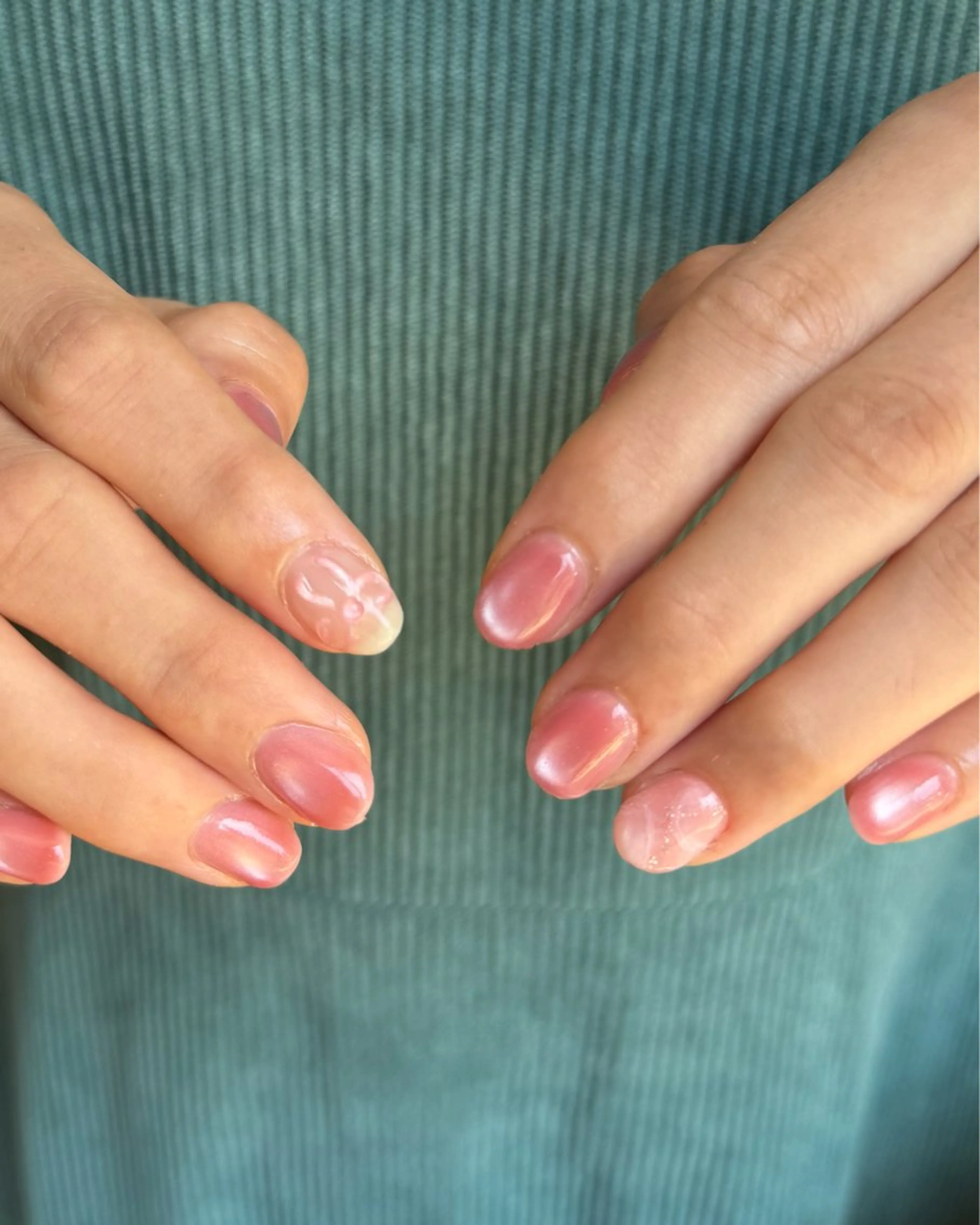 ネイル ハンドネイル via nailのネイルデザイン